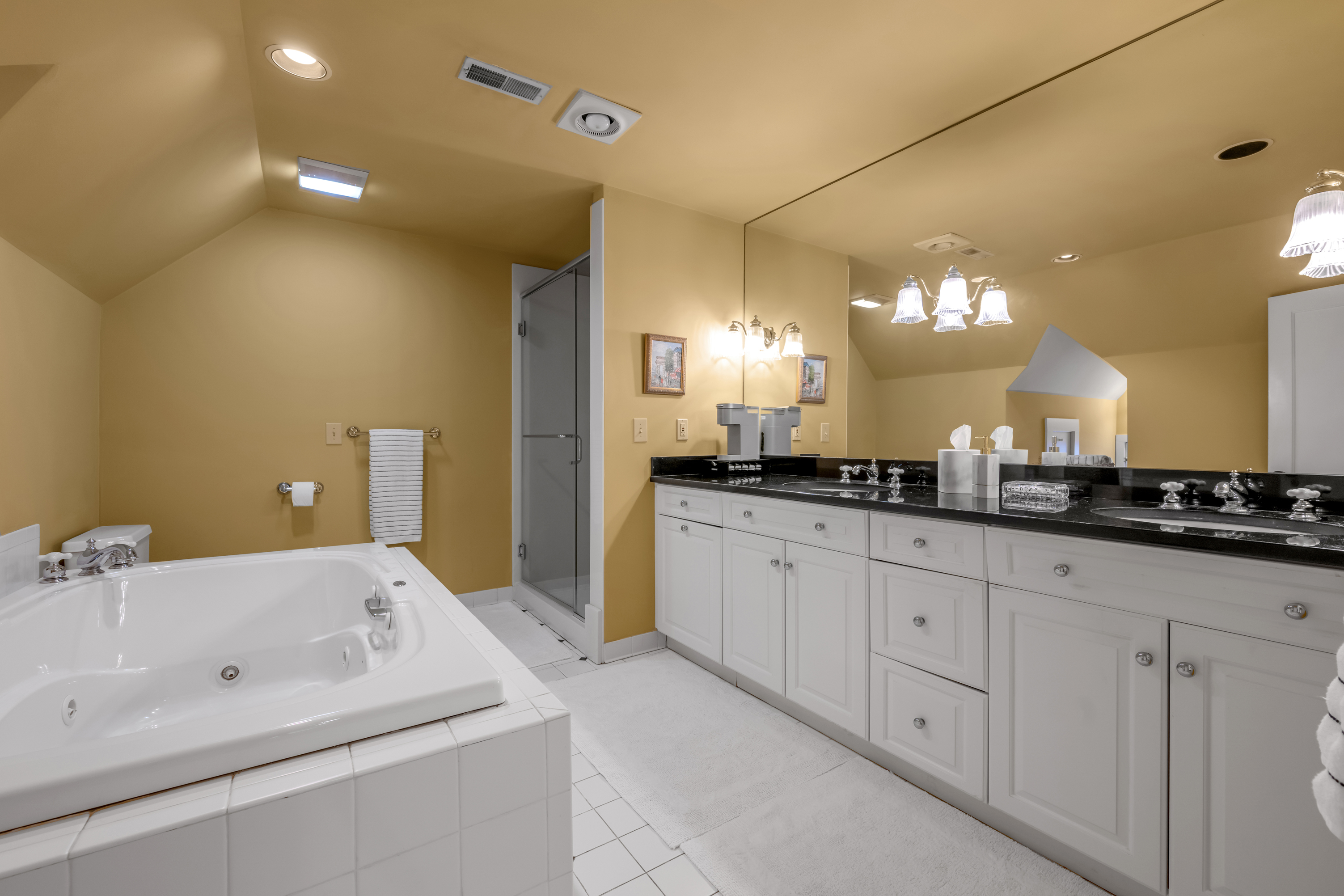  262 S Ashland Avenue - 物件實景