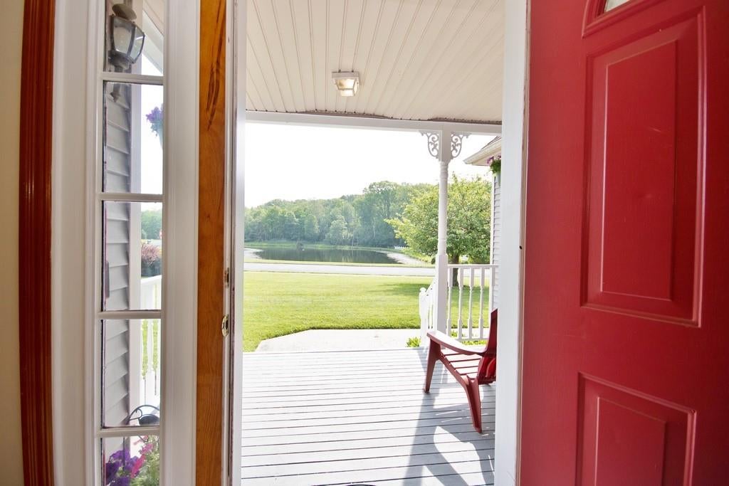 Florida, New York, 10921, United States, 4 Bedrooms Bedrooms, ,3 BathroomsBathrooms,Residential,For Sale,1944885