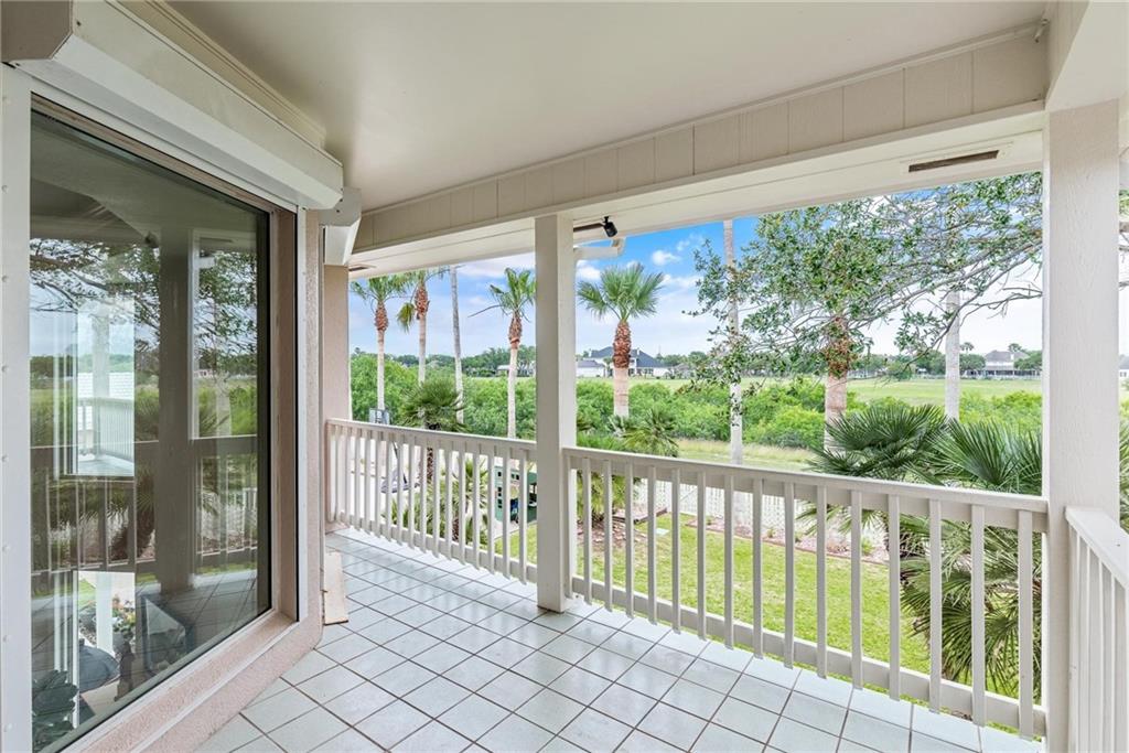 Corpus Christi, Texas, 78414, United States, 4 Bedrooms Bedrooms, ,5 BathroomsBathrooms,Residential,For Sale,1848351