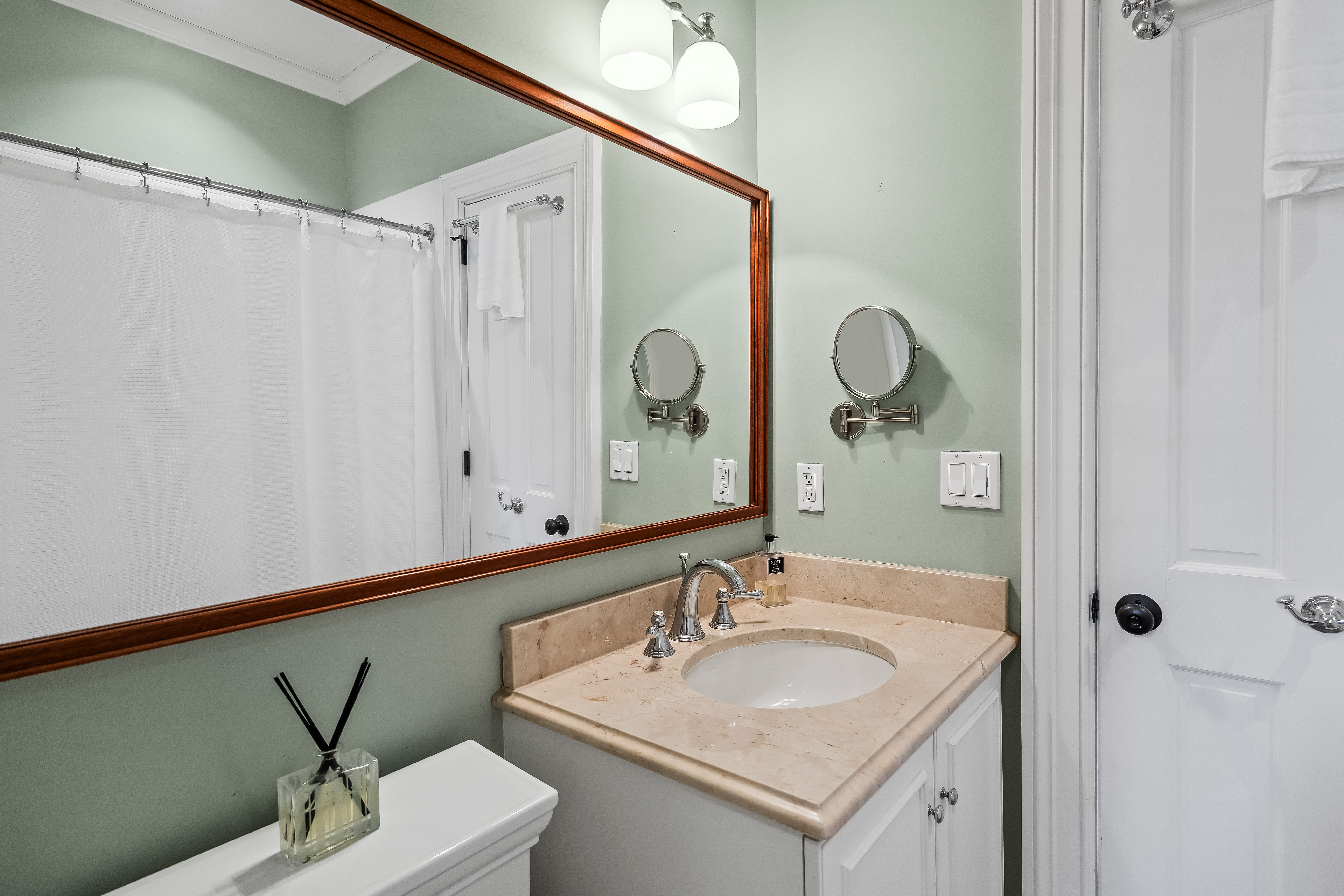  28 Warren Street - 物件實景