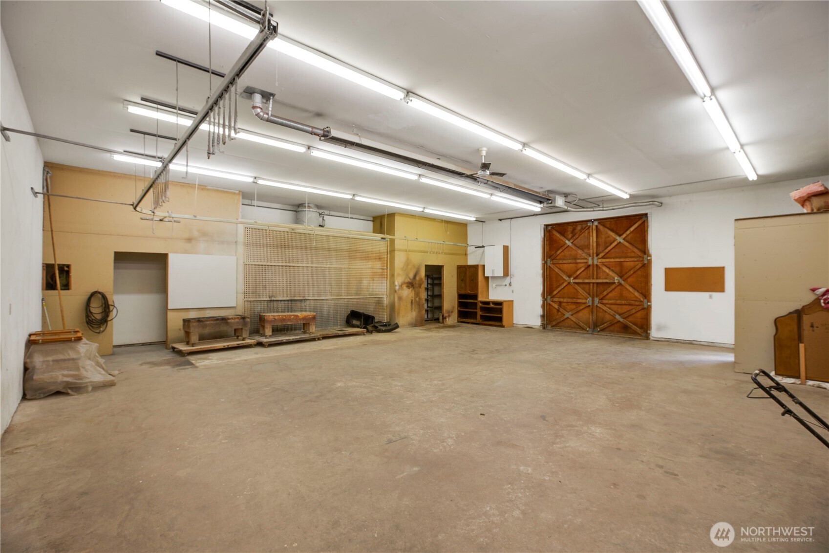 Maple Valley, Washington, 98038, United States, 3 Bedrooms Bedrooms, ,1 BathroomBathrooms,Residential,For Sale,1949722