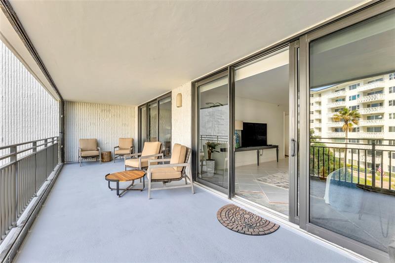 Hillsboro Beach, Florida, 33062, United States, 2 Bedrooms Bedrooms, ,3 BathroomsBathrooms,Residential,For Sale,1942268