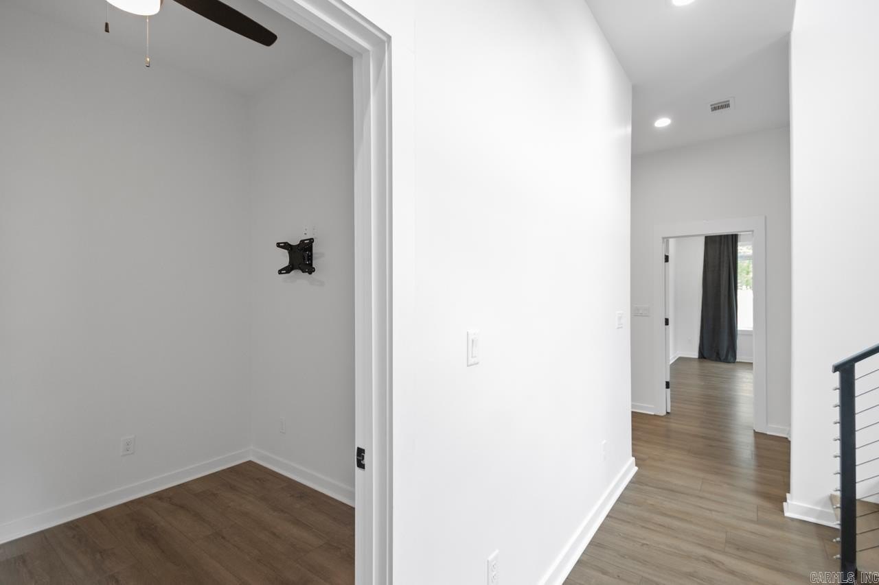 Bryant, Arkansas, 72022, United States, 5 Bedrooms Bedrooms, ,5 BathroomsBathrooms,Residential,For Sale,1978792