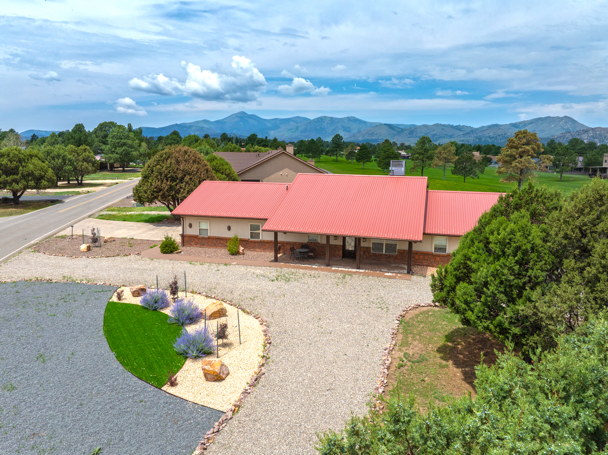 Alto, New Mexico, 88312, United States, 3 Bedrooms Bedrooms, ,2 BathroomsBathrooms,Residential,For Sale,1891048