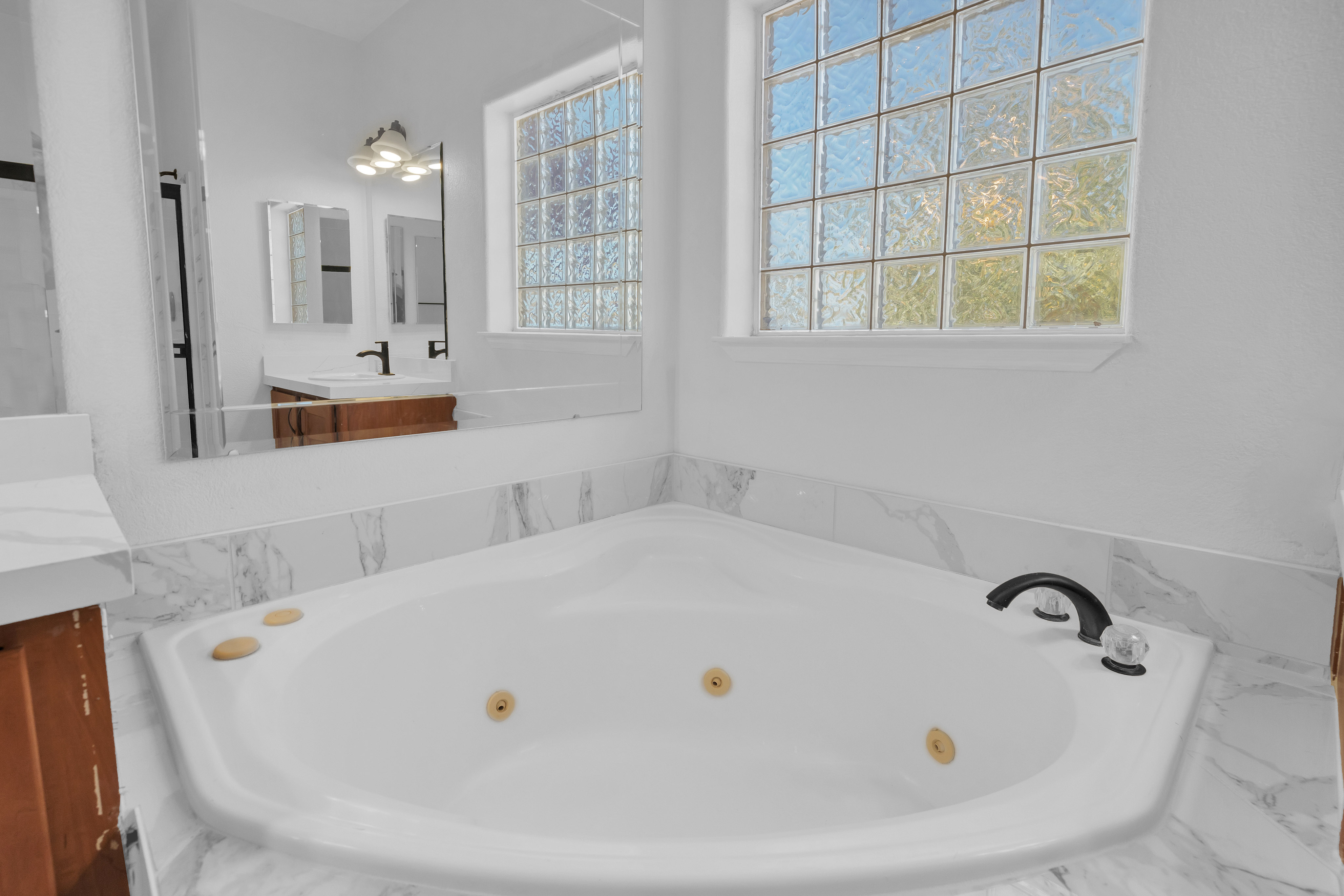 Borrego Springs, California, 92004, United States, 4 Bedrooms Bedrooms, ,3 BathroomsBathrooms,Residential,For Sale,1883012