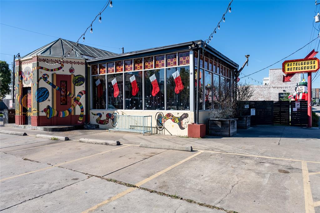 Houston, Texas, 77007, United States, 3 Bedrooms Bedrooms, ,4 BathroomsBathrooms,Residential,For Sale,1723683