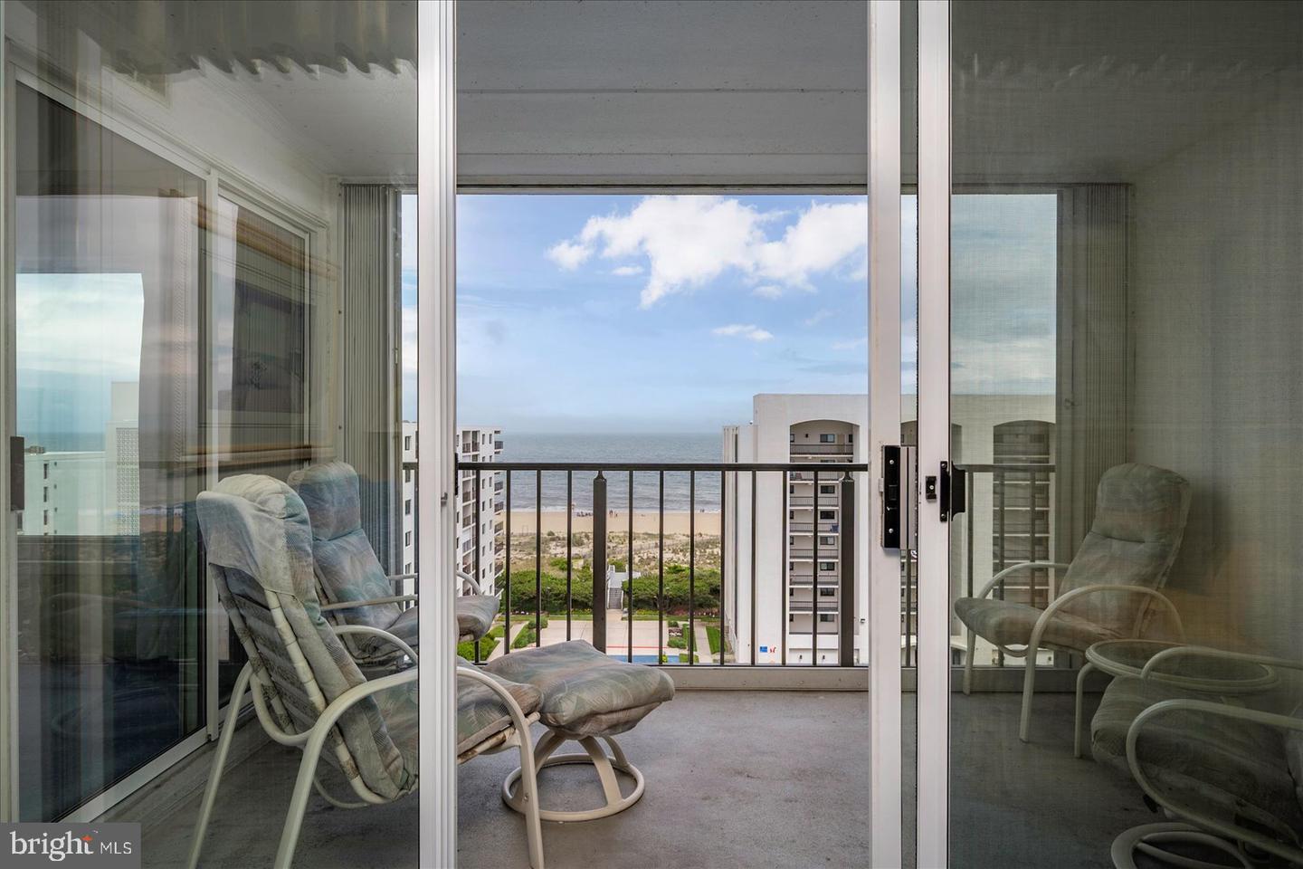 Ocean City, Maryland, 21842, United States, 2 Bedrooms Bedrooms, ,2 BathroomsBathrooms,Residential,For Sale,1917590