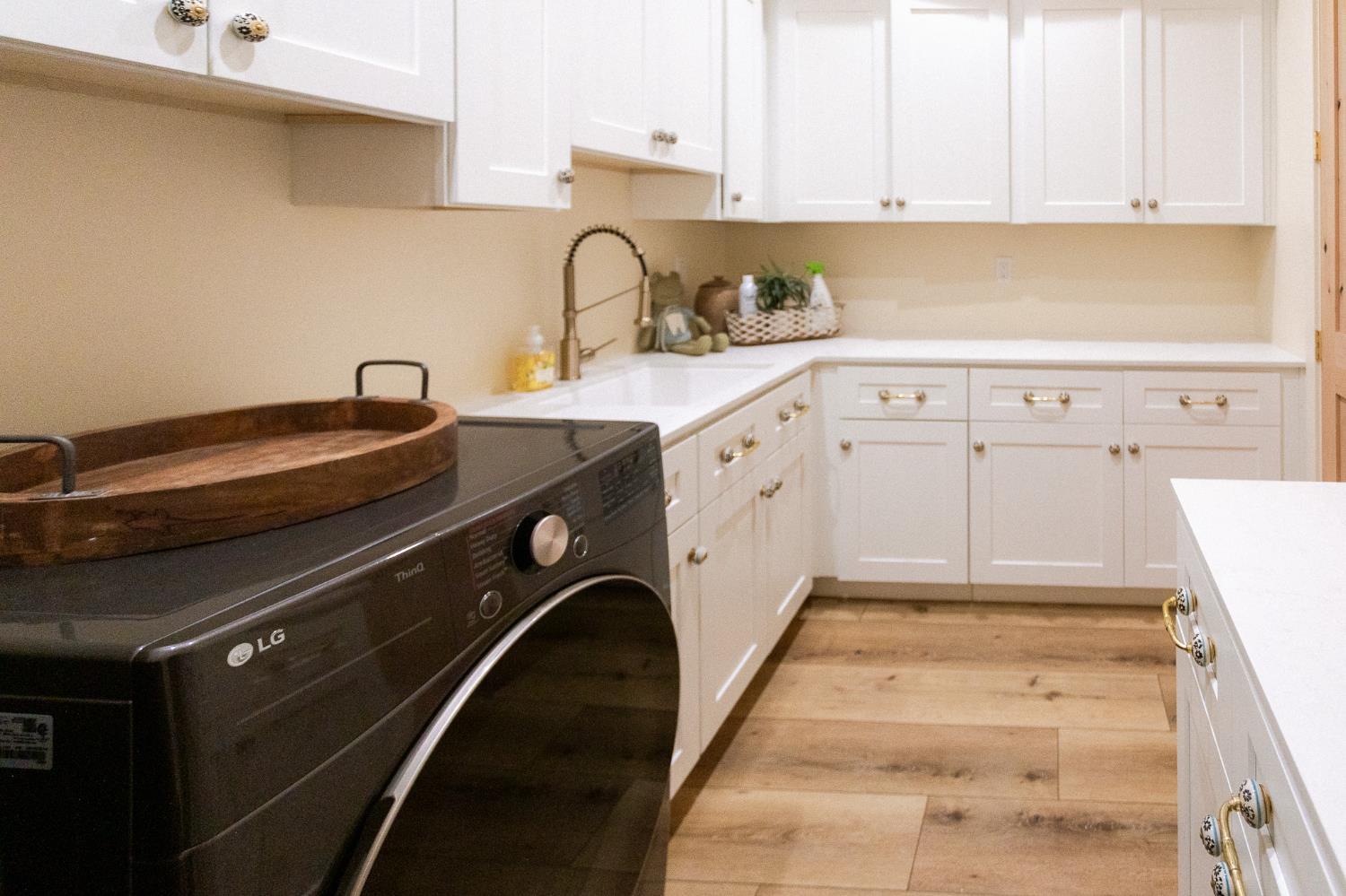 Modesto, California, 95357, United States, 4 Bedrooms Bedrooms, ,4 BathroomsBathrooms,Residential,For Sale,1976586