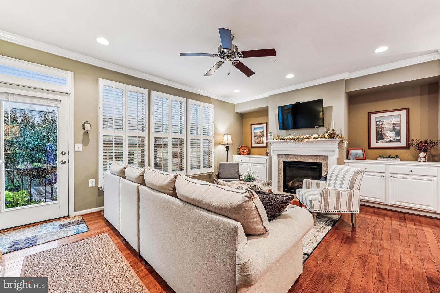 Frederick, Maryland, 21701, United States, 3 Bedrooms Bedrooms, ,4 BathroomsBathrooms,Residential,For Sale,1986533