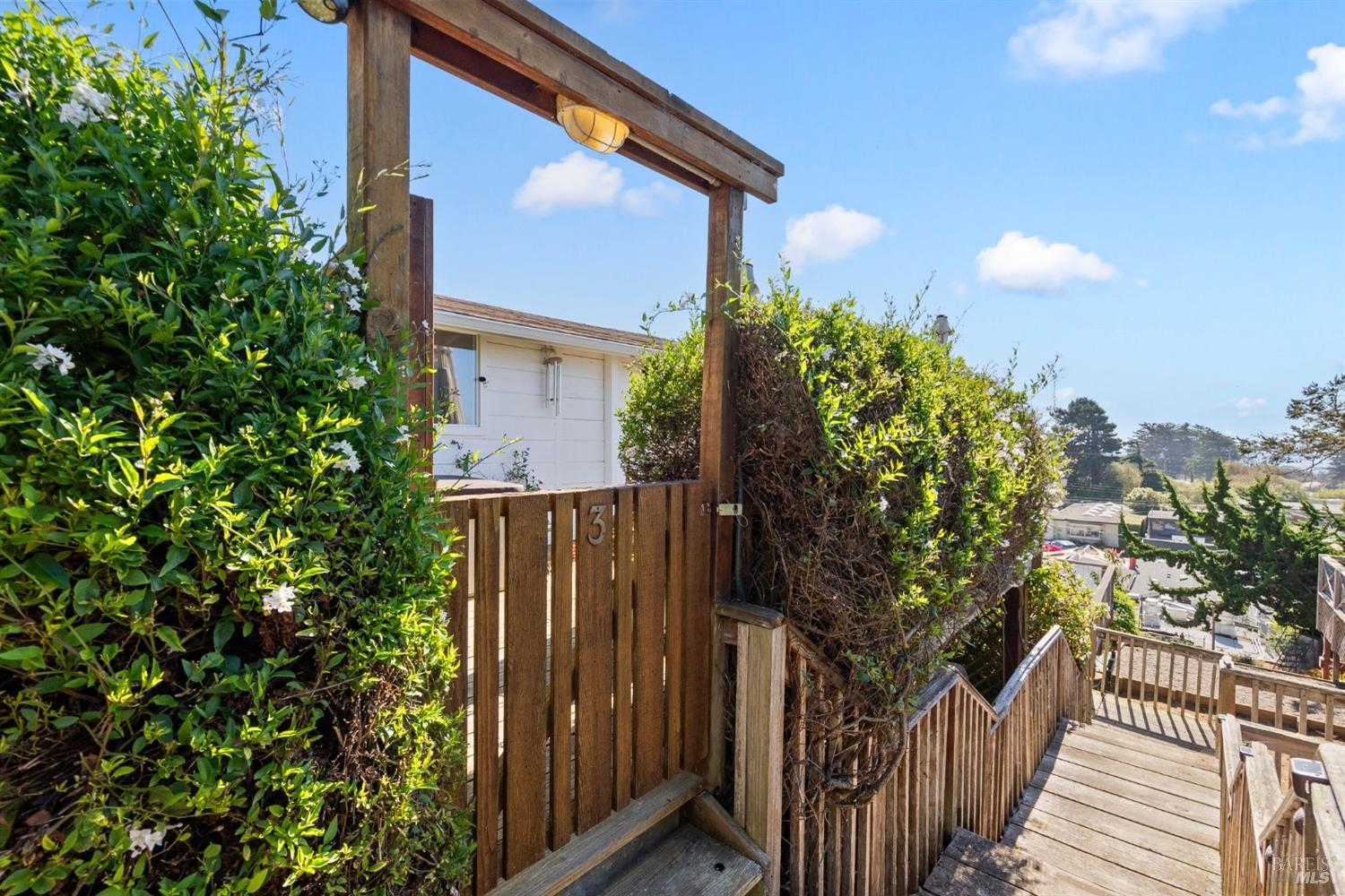 Stinson Beach, California, 94970, United States, 1 Bedroom Bedrooms, ,1 BathroomBathrooms,Residential,For Sale,1838443