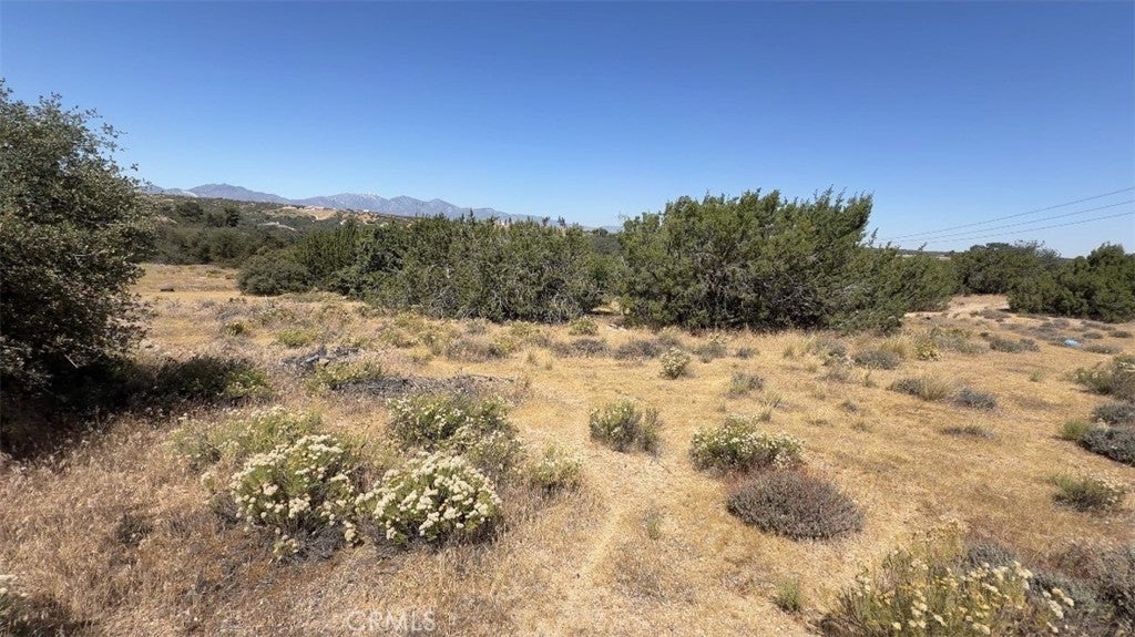 Honeyhill Rd, Oak Hills, CA 92344