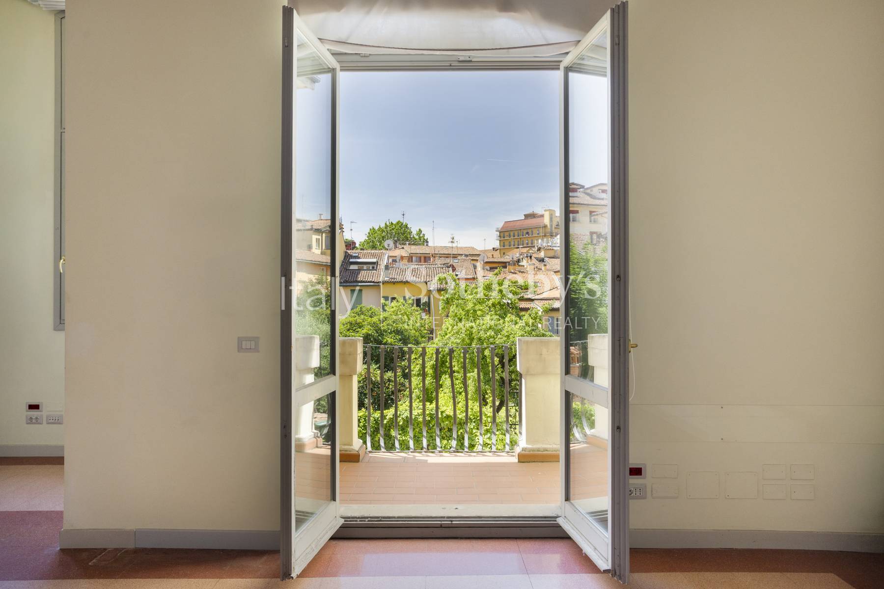  Elegant Historic Villa with Private Park and Rooftop Garden - 物件實景
