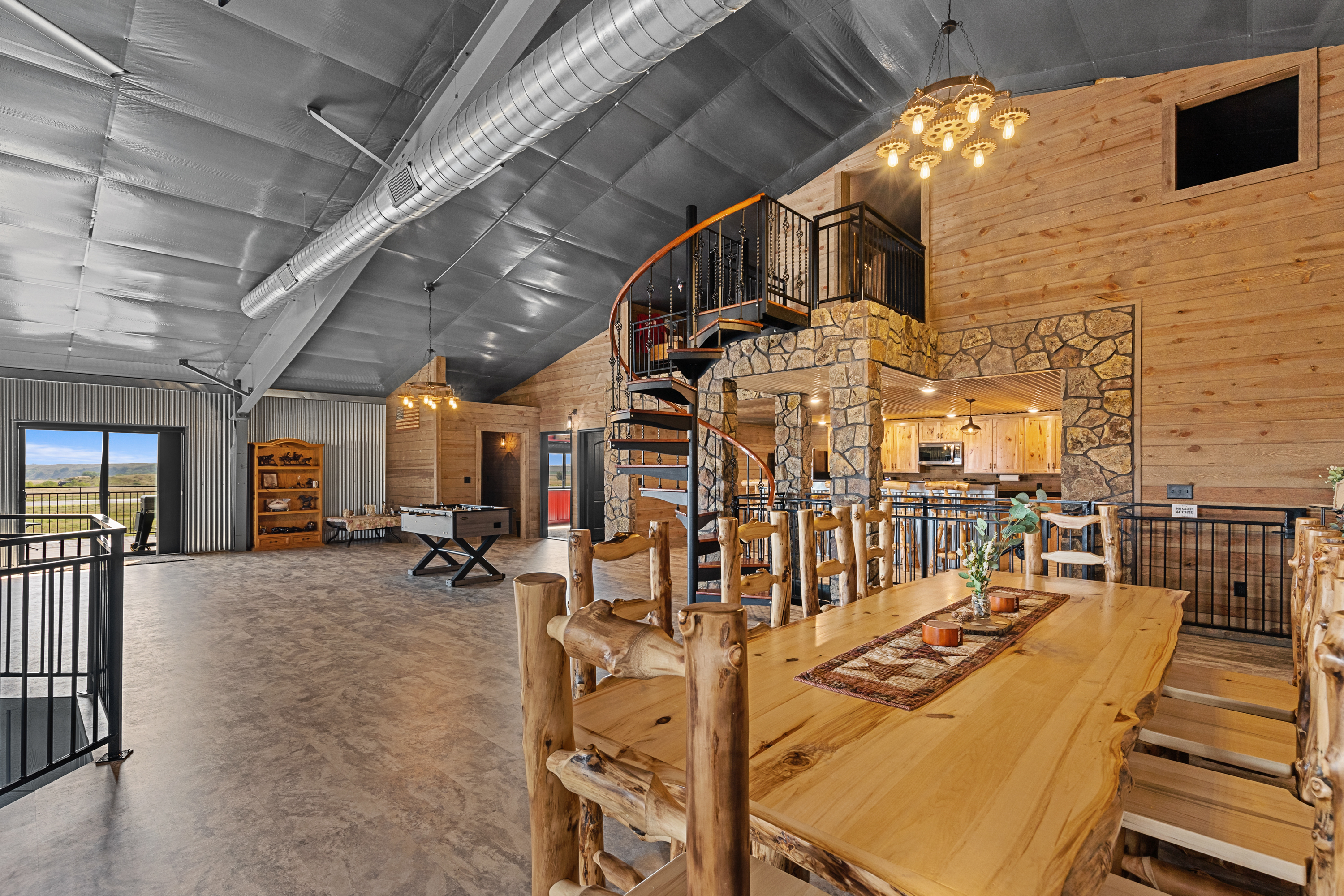 Hot Springs, South Dakota, 57747, United States, 6 Bedrooms Bedrooms, ,6 BathroomsBathrooms,Residential,For Sale,1978039