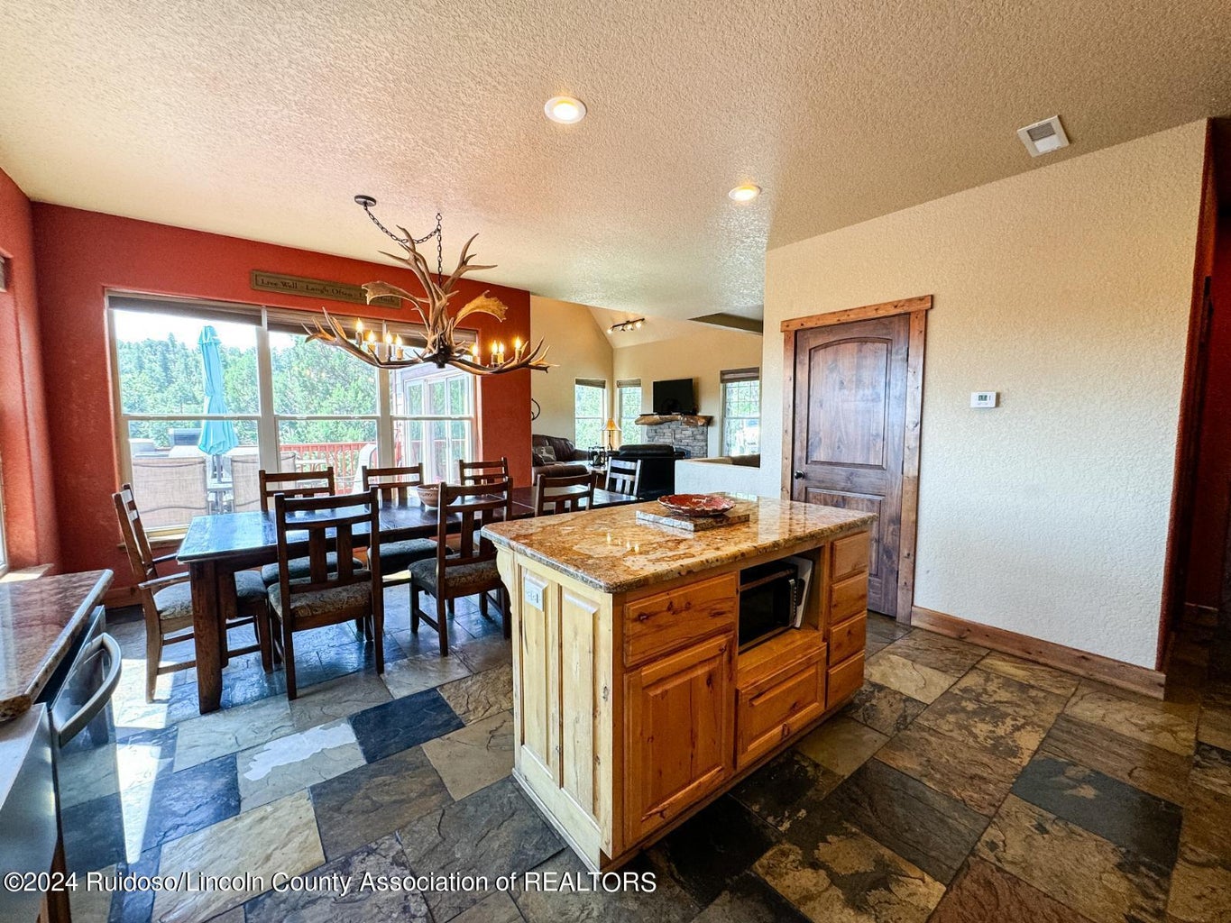 105 Abbey Place, Ruidoso, New Mexico, 88345, United States, 4 Bedrooms Bedrooms, ,5 BathroomsBathrooms,Residential,For Sale,105 Abbey Place,1628015