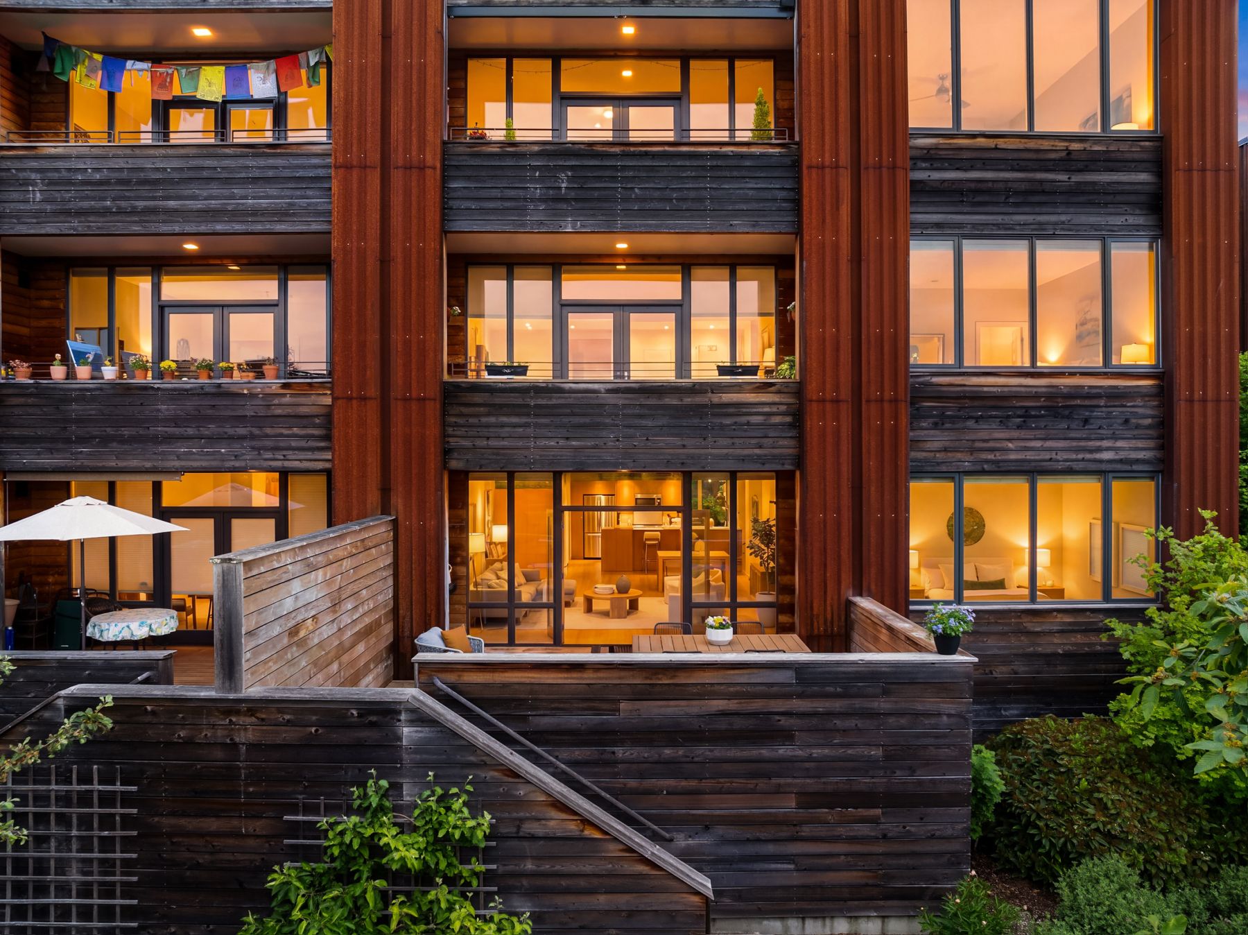  221 Wyatt Way NW, Unit A104, Bainbridge Island, WA 98110 - 物件實景