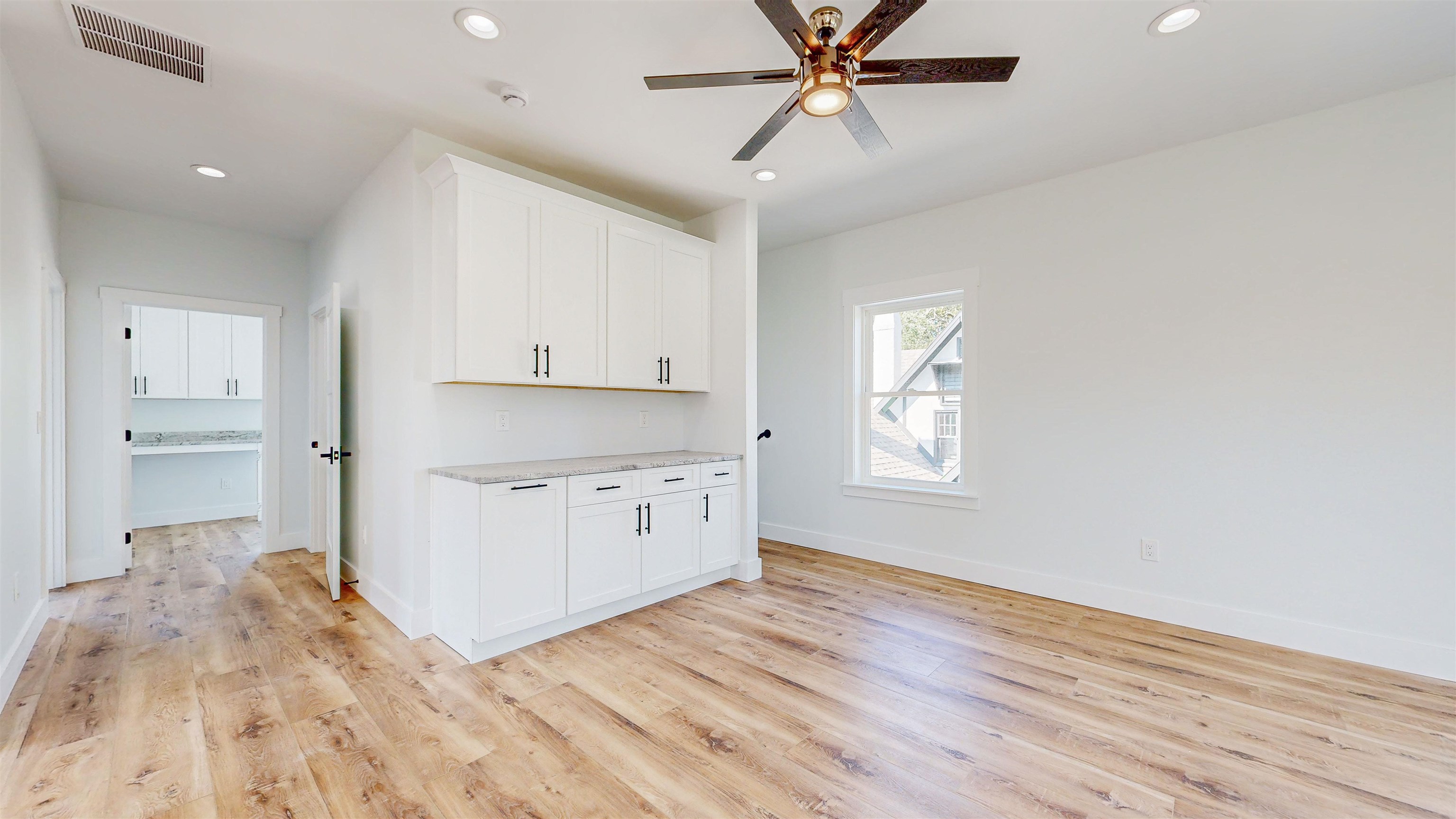 24 E Park Ave, St Augustine, Florida, 32084, United States, 4 Bedrooms Bedrooms, ,3 BathroomsBathrooms,Residential,For Sale,24 E Park Ave,1635608