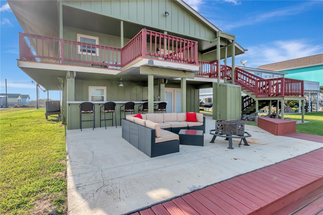 Rockport, Texas, 78382, United States, 3 Bedrooms Bedrooms, ,3 BathroomsBathrooms,Residential,For Sale,1746553
