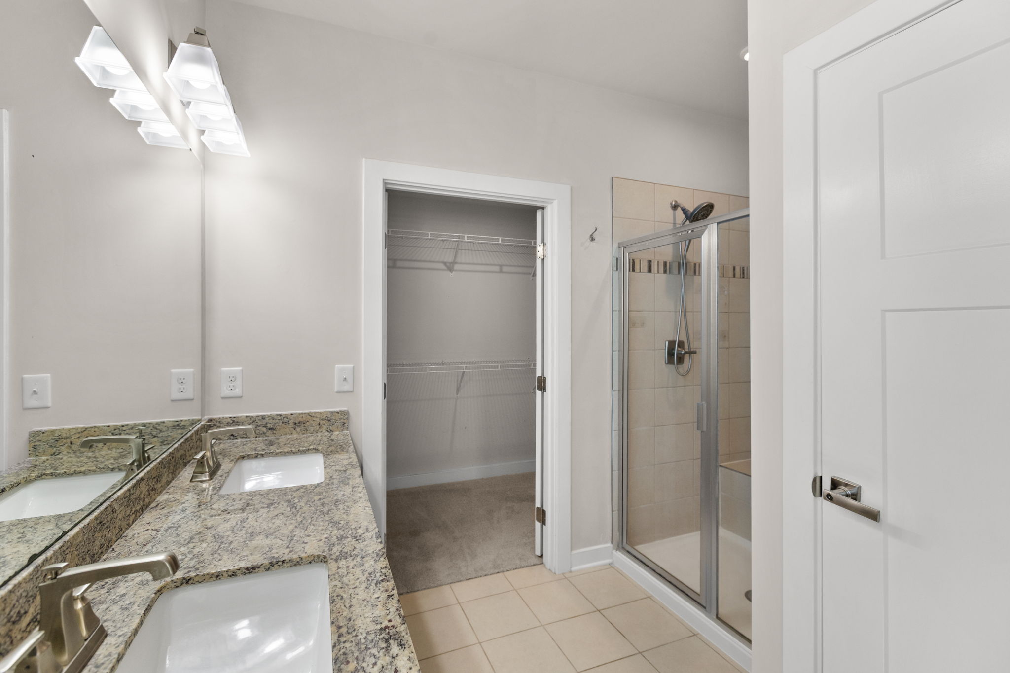  216 Edwin Ellis Dr, Greer, SC 29651 - 物件實景