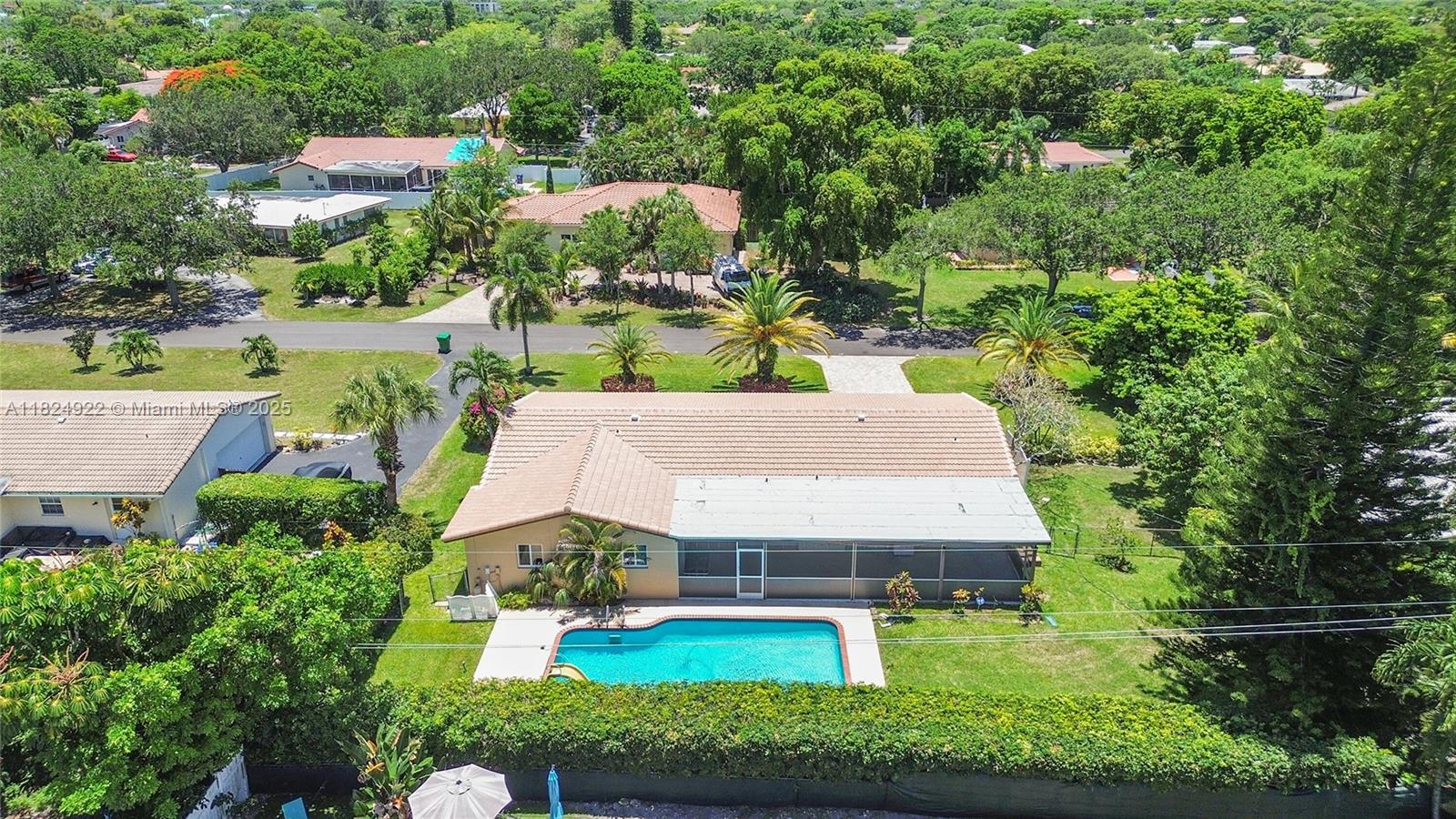 Coral Springs, Florida, 33065, United States, 4 Bedrooms Bedrooms, ,2 BathroomsBathrooms,Residential,For Sale,1866379
