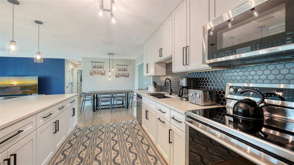 Venice, Florida, 34293, United States, 3 Bedrooms Bedrooms, ,2 BathroomsBathrooms,Residential,For Sale,1907658