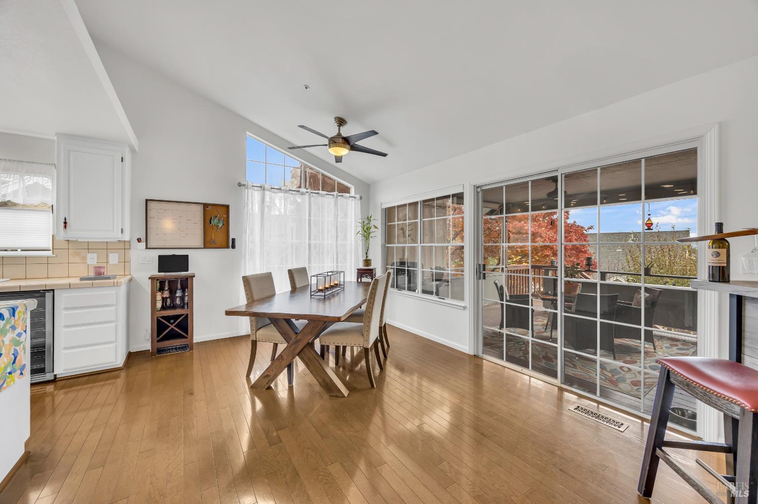 Napa, California, 94558, United States, 4 Bedrooms Bedrooms, ,3 BathroomsBathrooms,Residential,For Sale,2006007