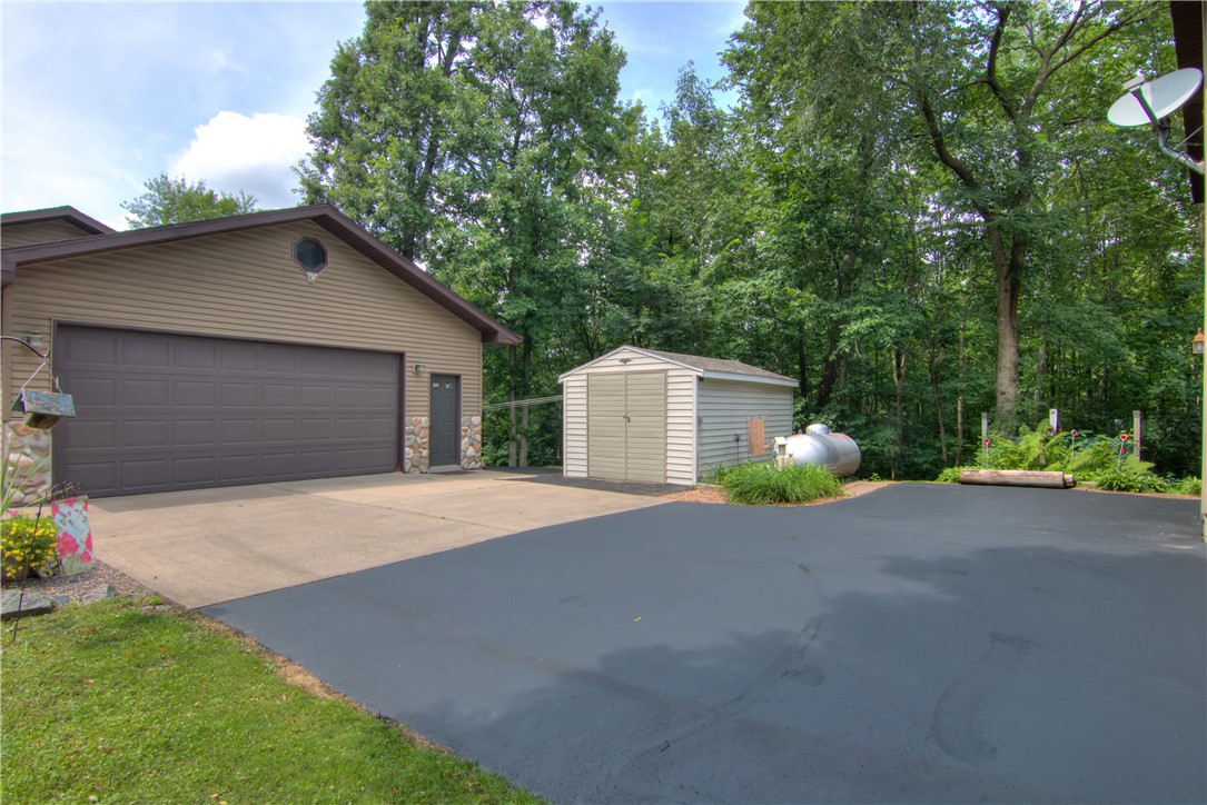 Cornell, Wisconsin, 54732, United States, 3 Bedrooms Bedrooms, ,3 BathroomsBathrooms,Residential,For Sale,1919969