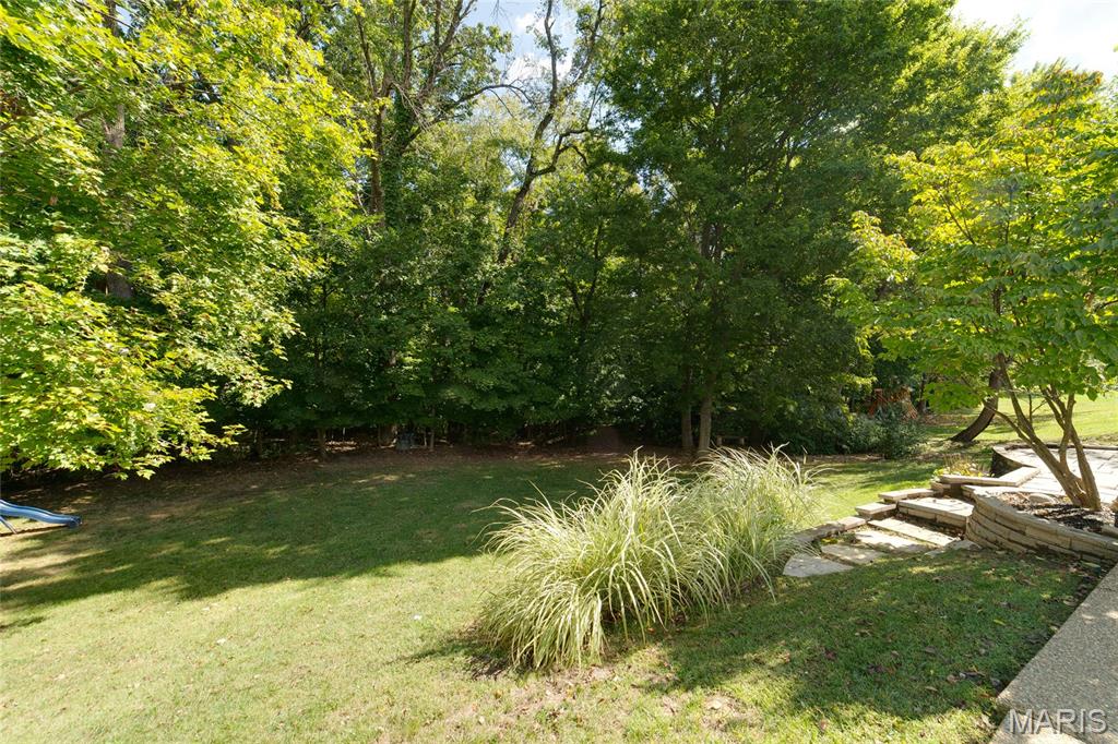 Chesterfield, Missouri, 63017, United States, 4 Bedrooms Bedrooms, ,3 BathroomsBathrooms,Residential,For Sale,1966337