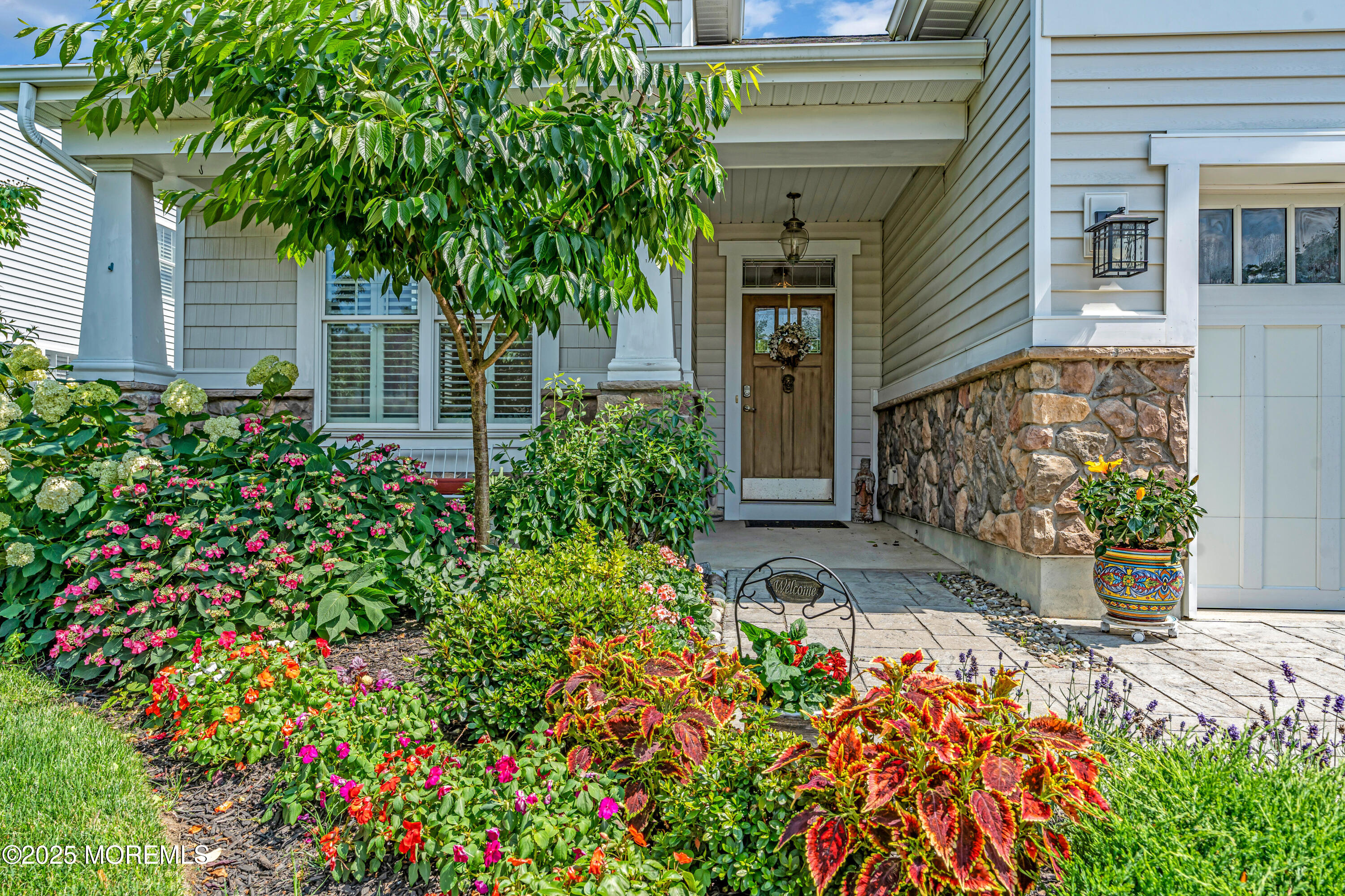 Oceanport, New Jersey, 07757, United States, 2 Bedrooms Bedrooms, ,2 BathroomsBathrooms,Residential,For Sale,1943913