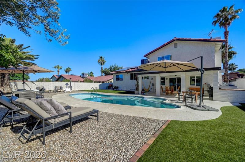 Las Vegas, Nevada, 89120, United States, 4 Bedrooms Bedrooms, ,3 BathroomsBathrooms,Residential,For Sale,2047975