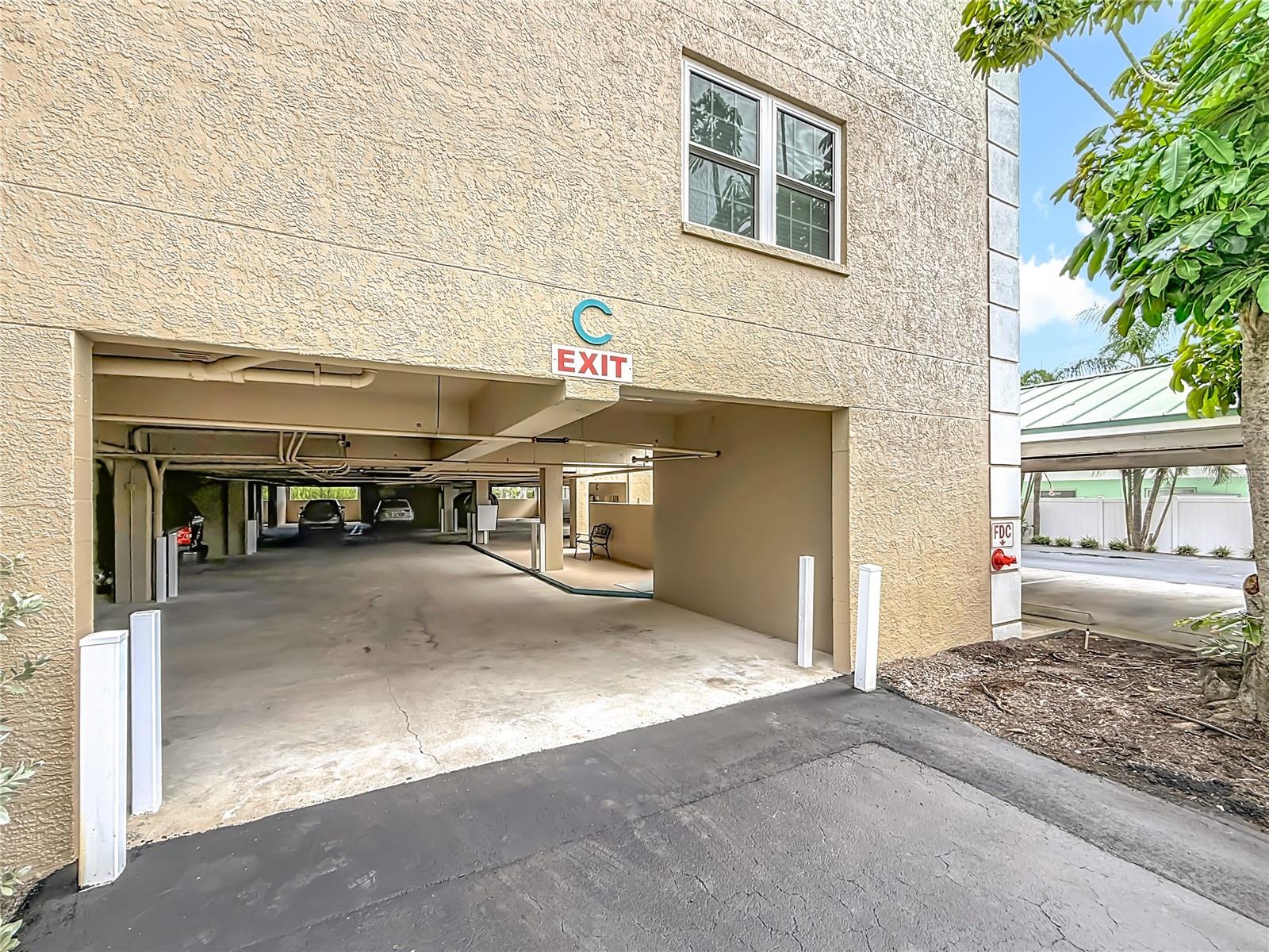 Madeira Beach, Florida, 33708, United States, 2 Bedrooms Bedrooms, ,2 BathroomsBathrooms,Residential,For Sale,1985682