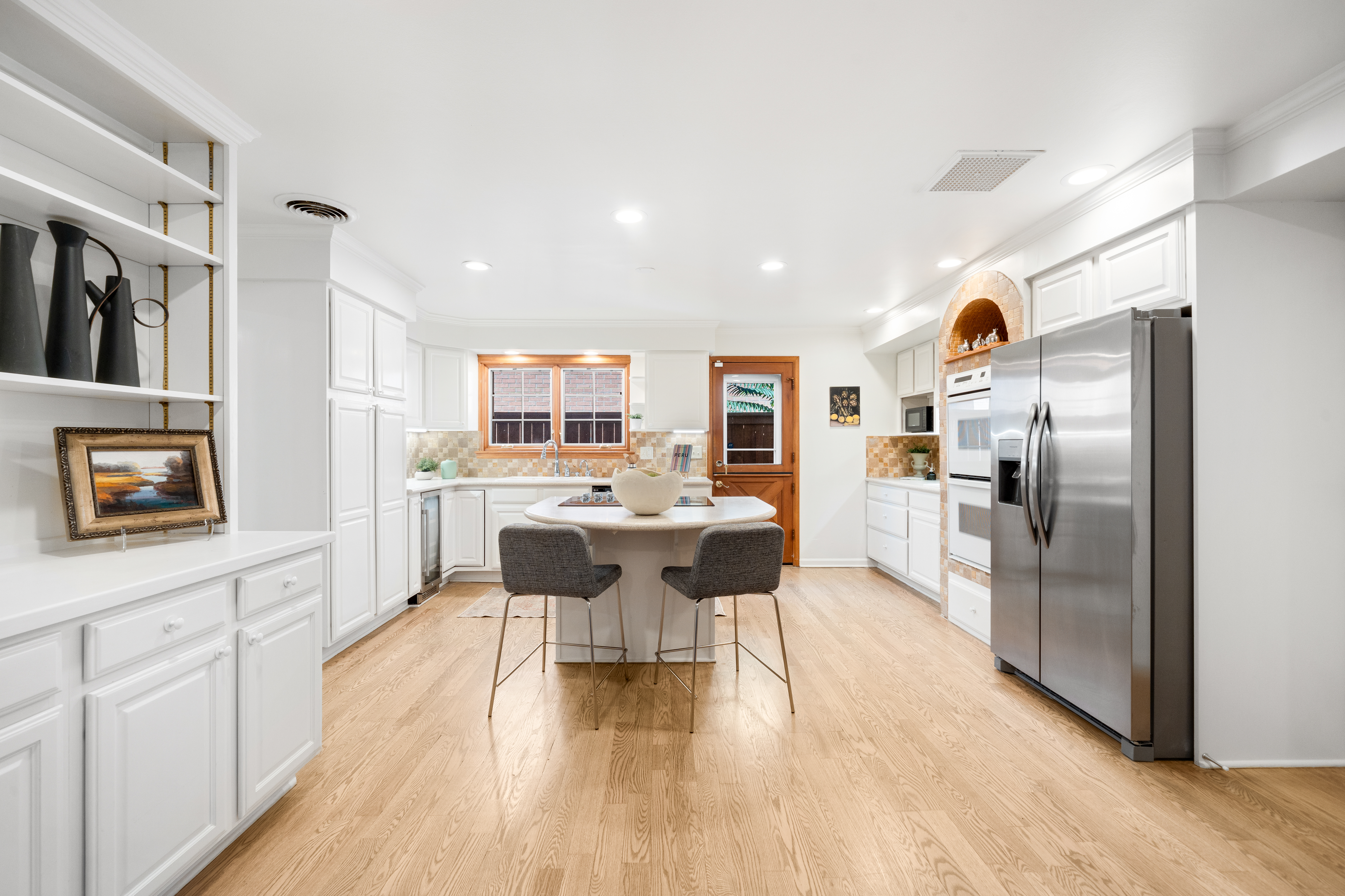  Spacious ranch-style home offers a functional floor plan - 物件實景