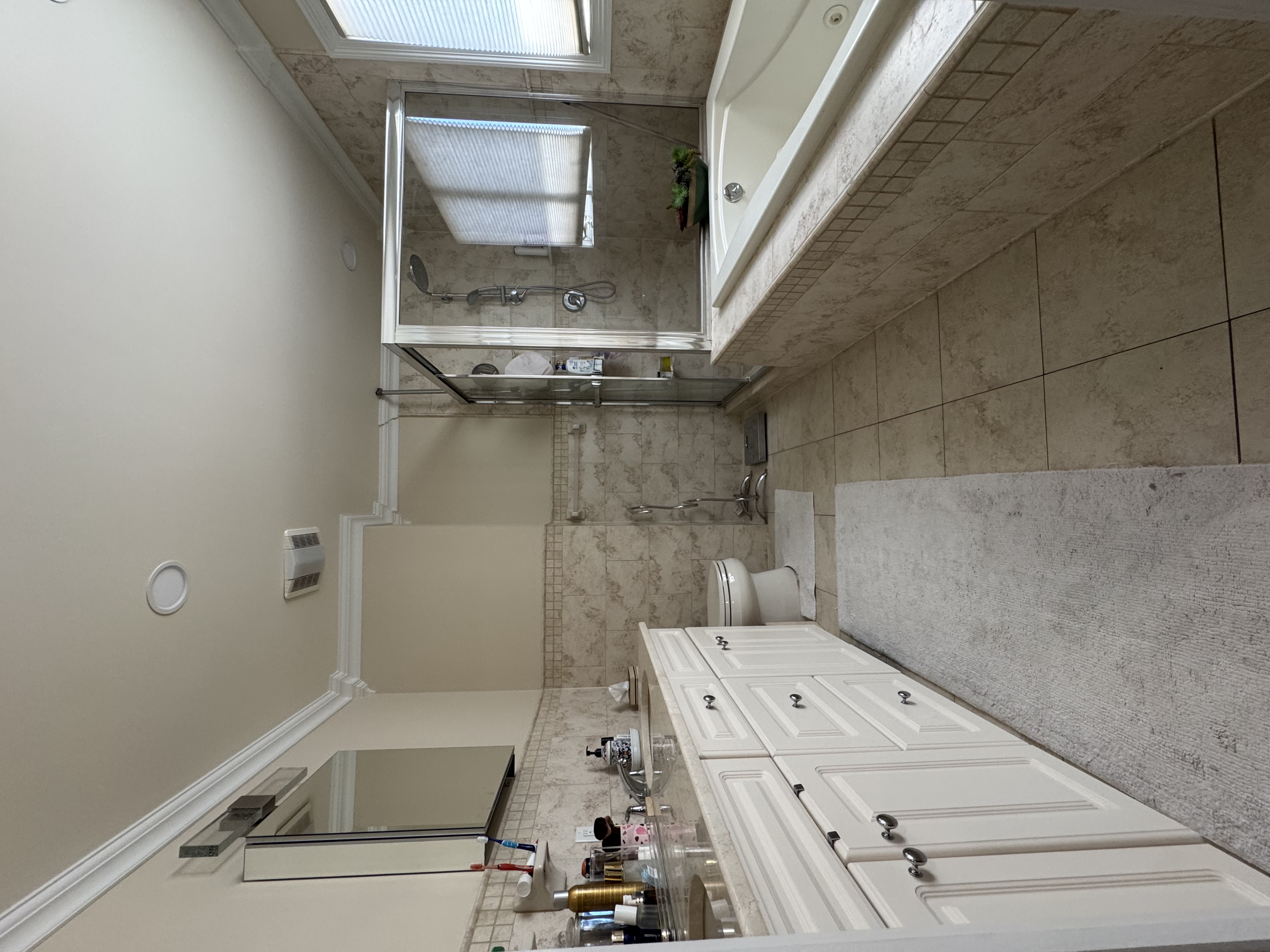 Fairview, New Jersey, 07022, United States, 3 Bedrooms Bedrooms, ,3 BathroomsBathrooms,Residential,For Sale,1978631