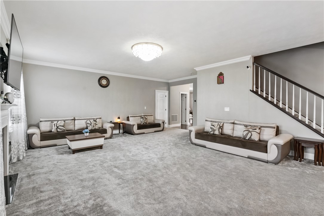 Collier Twp, Pennsylvania, 15106, United States, 5 Bedrooms Bedrooms, ,6 BathroomsBathrooms,Residential,For Sale,2002908