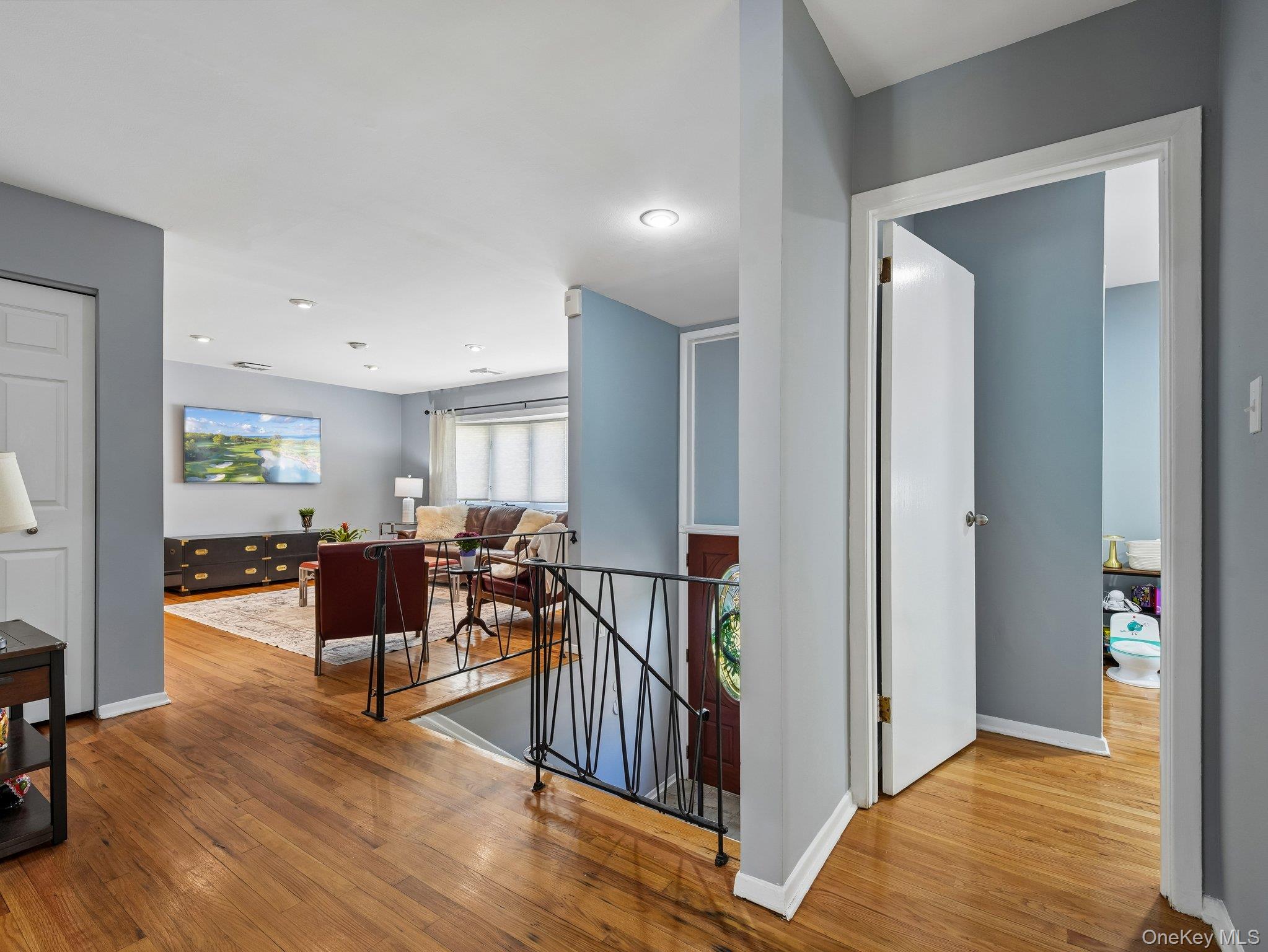  2 Highfield Avenue, Port Washington, NY, 11050 - 物件實景