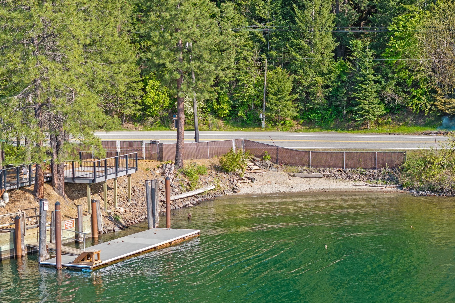  Spectacular Waterfront Custom Craftsman - 物件實景
