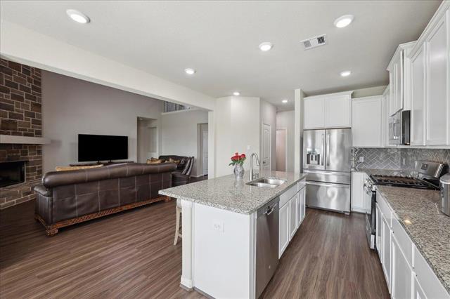 Beaumont, Texas, 77713, United States, 4 Bedrooms Bedrooms, ,4 BathroomsBathrooms,Residential,For Sale,1819267