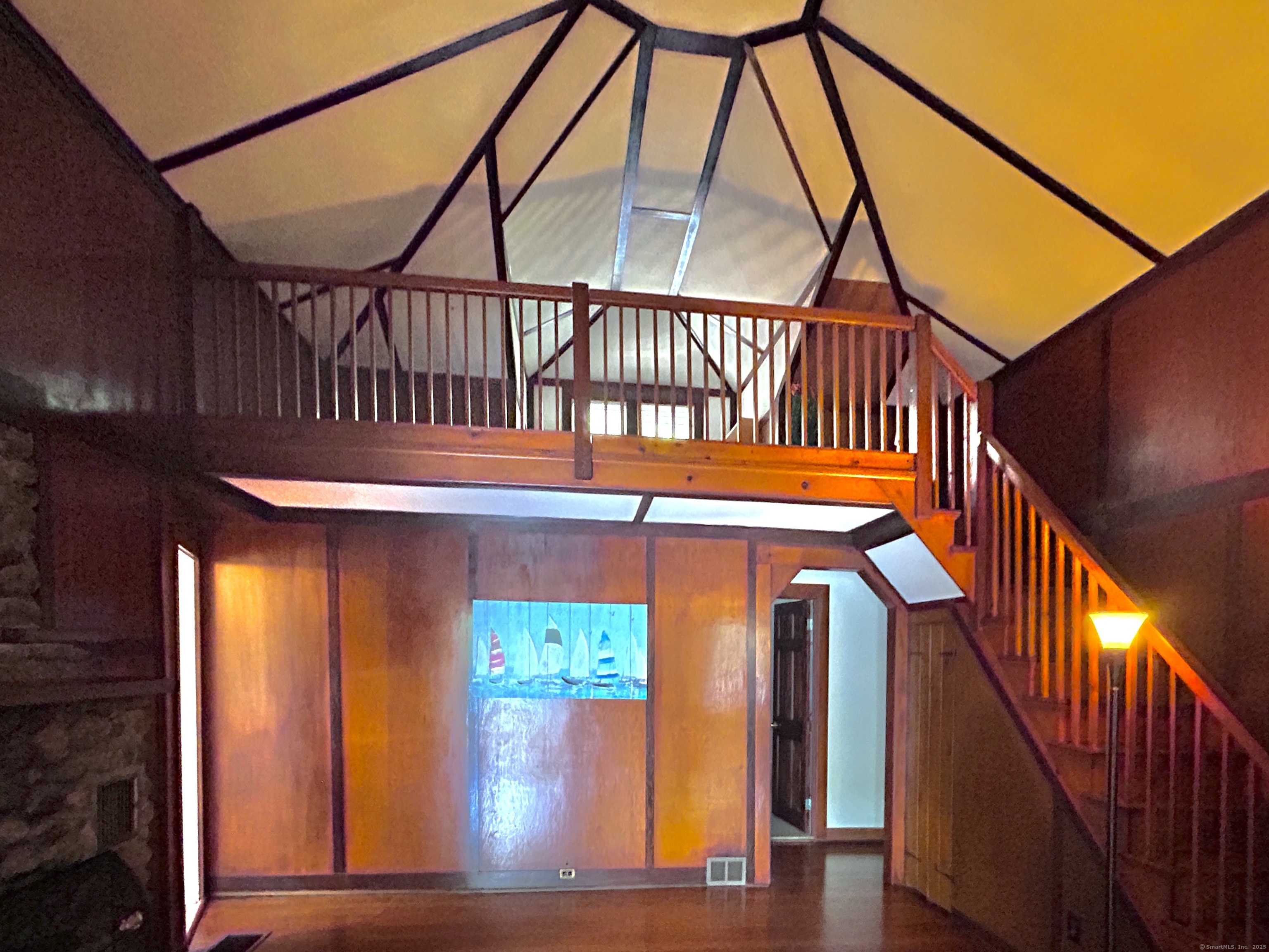 Seymour, Connecticut, 06483, United States, 3 Bedrooms Bedrooms, ,2 BathroomsBathrooms,Residential,For Sale,1933052