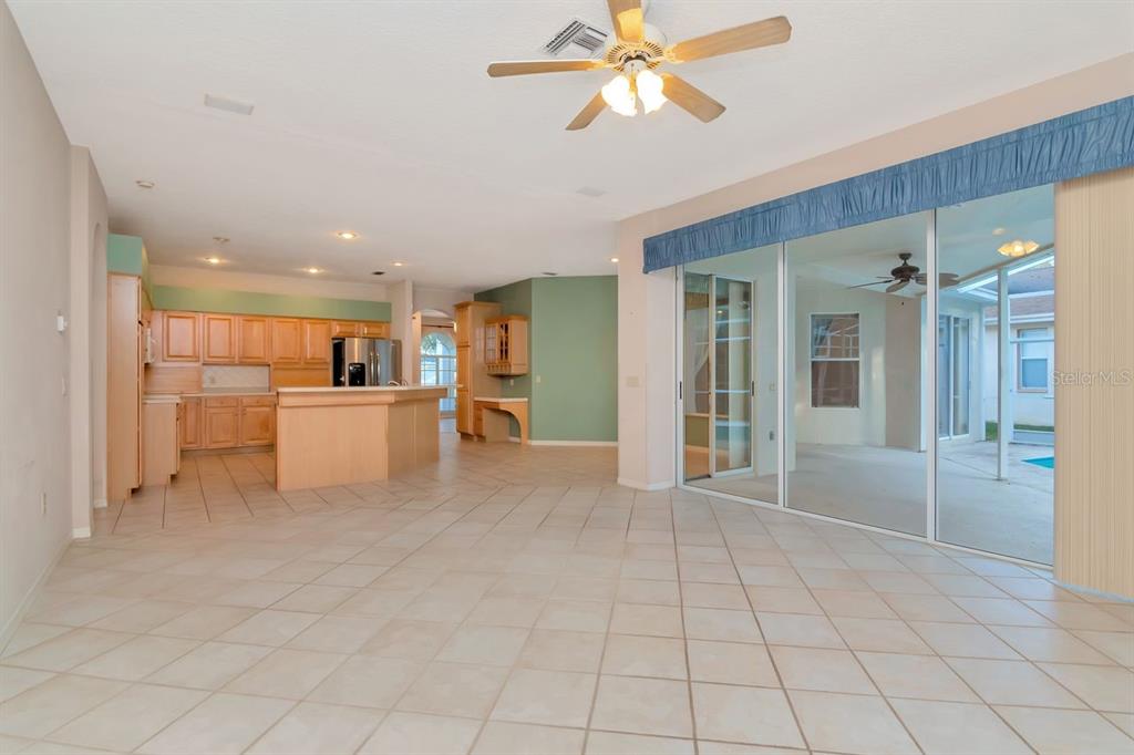 Oldsmar, Florida, 34677, United States, 4 Bedrooms Bedrooms, ,3 BathroomsBathrooms,Residential,For Sale,1998851