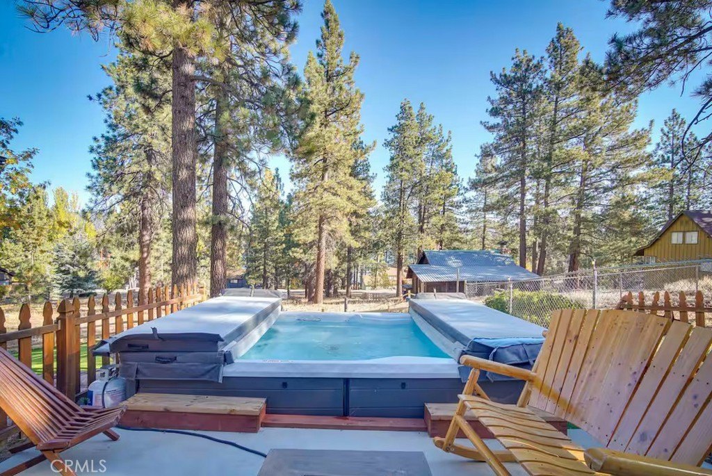 Big Bear Lake, California, 92315, United States, 4 Bedrooms Bedrooms, ,3 BathroomsBathrooms,Residential,For Sale,1982573