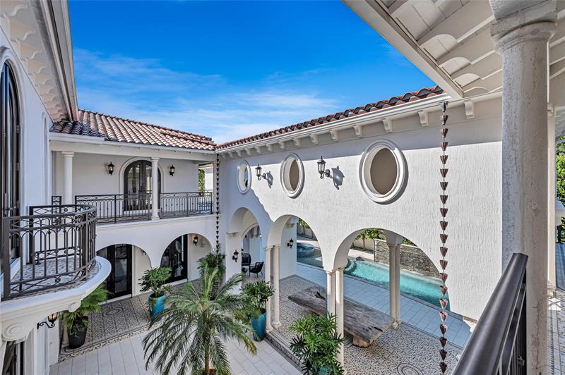 Miami, Florida, 33143, United States, 8 Bedrooms Bedrooms, ,10 BathroomsBathrooms,Residential,For Sale,1989350