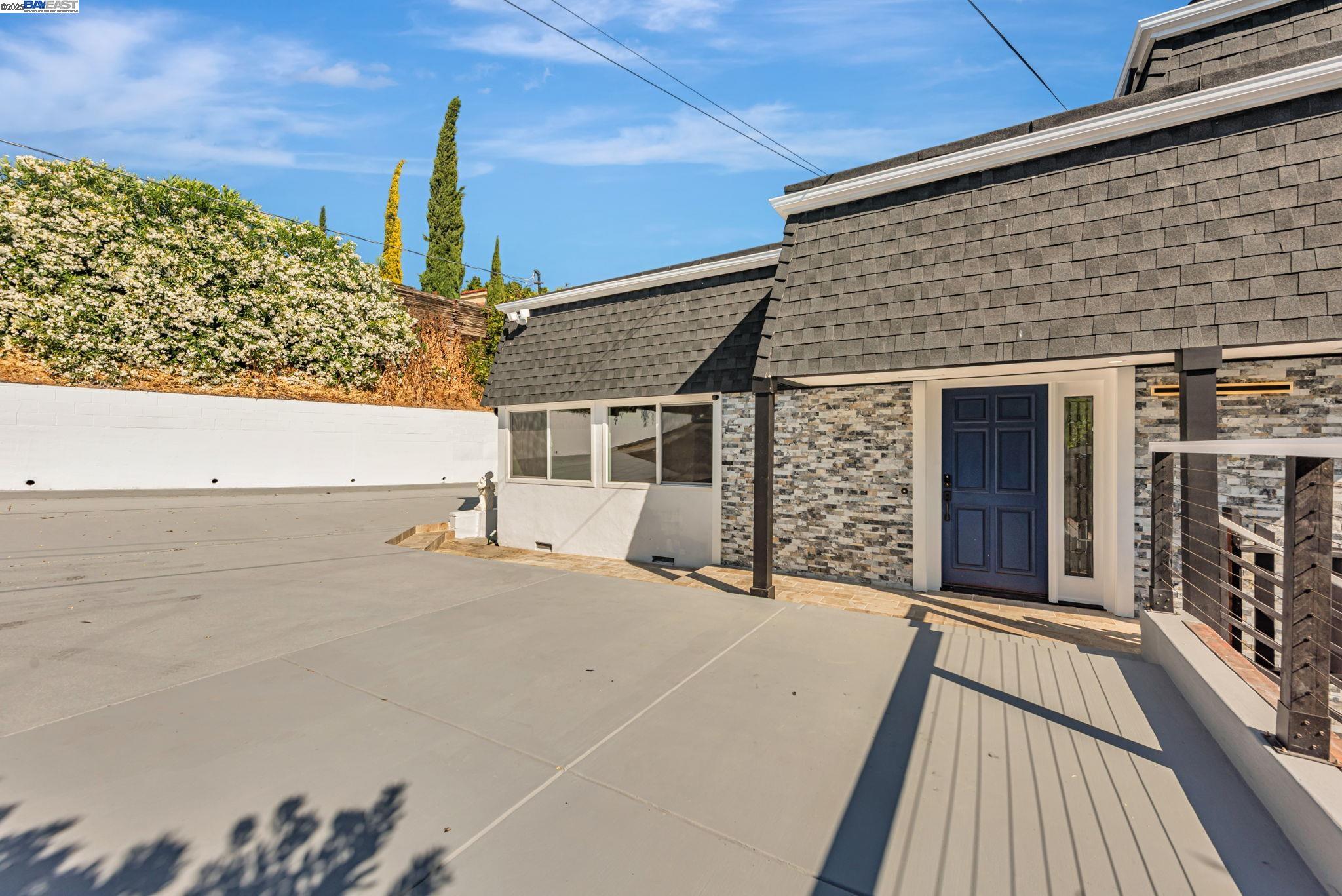 San Jose, California, 95127, United States, 4 Bedrooms Bedrooms, ,4 BathroomsBathrooms,Residential,For Sale,1903794