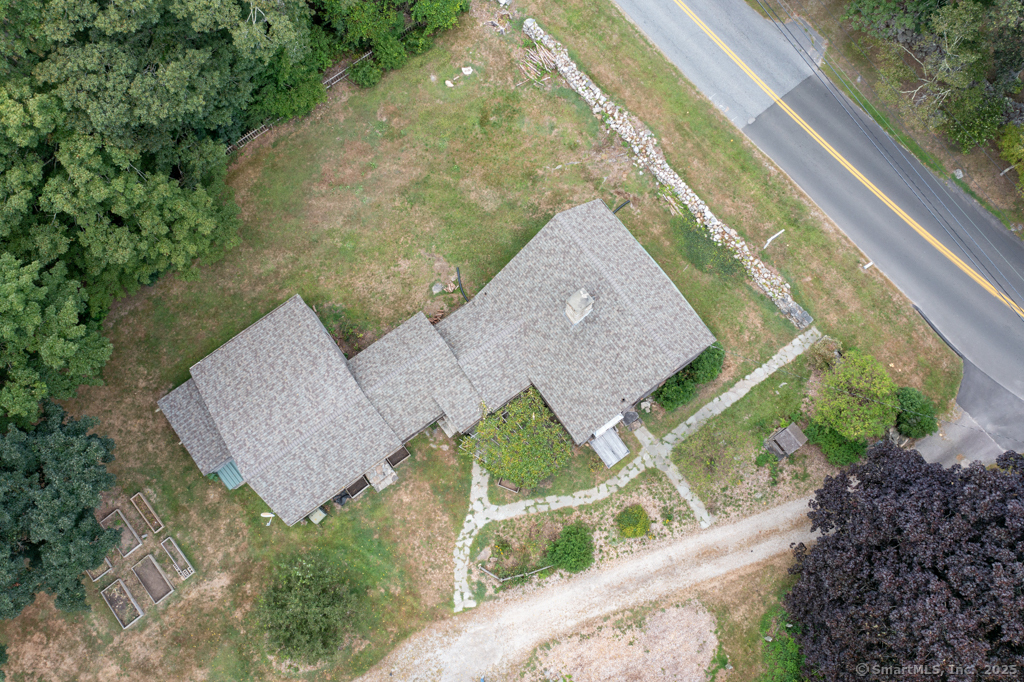 Clinton, Connecticut, 06413, United States, 4 Bedrooms Bedrooms, ,2 BathroomsBathrooms,Residential,For Sale,1998162