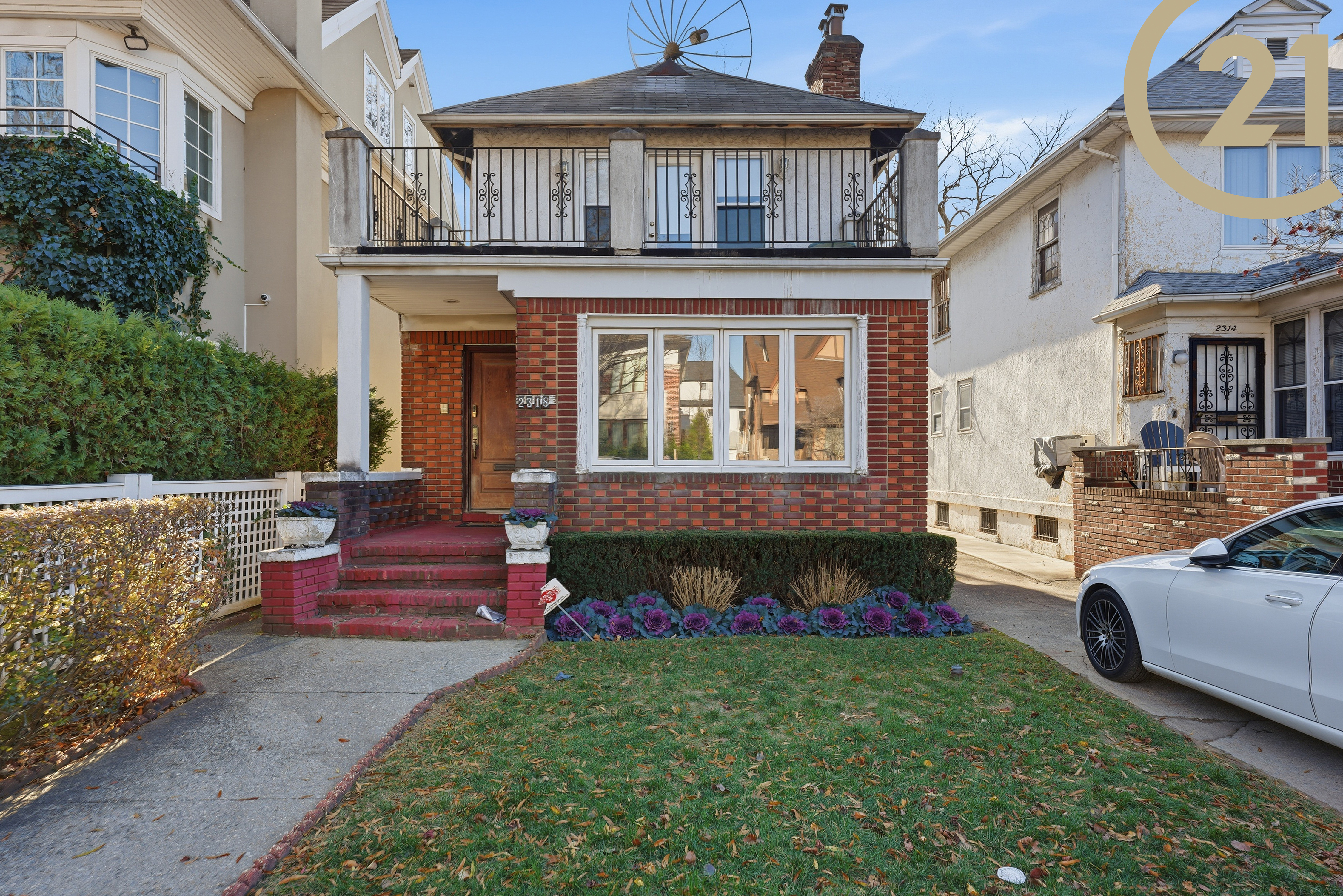 Brooklyn, New York, 11210, United States, 3 Bedrooms Bedrooms, ,4 BathroomsBathrooms,Residential,For Sale,2005400