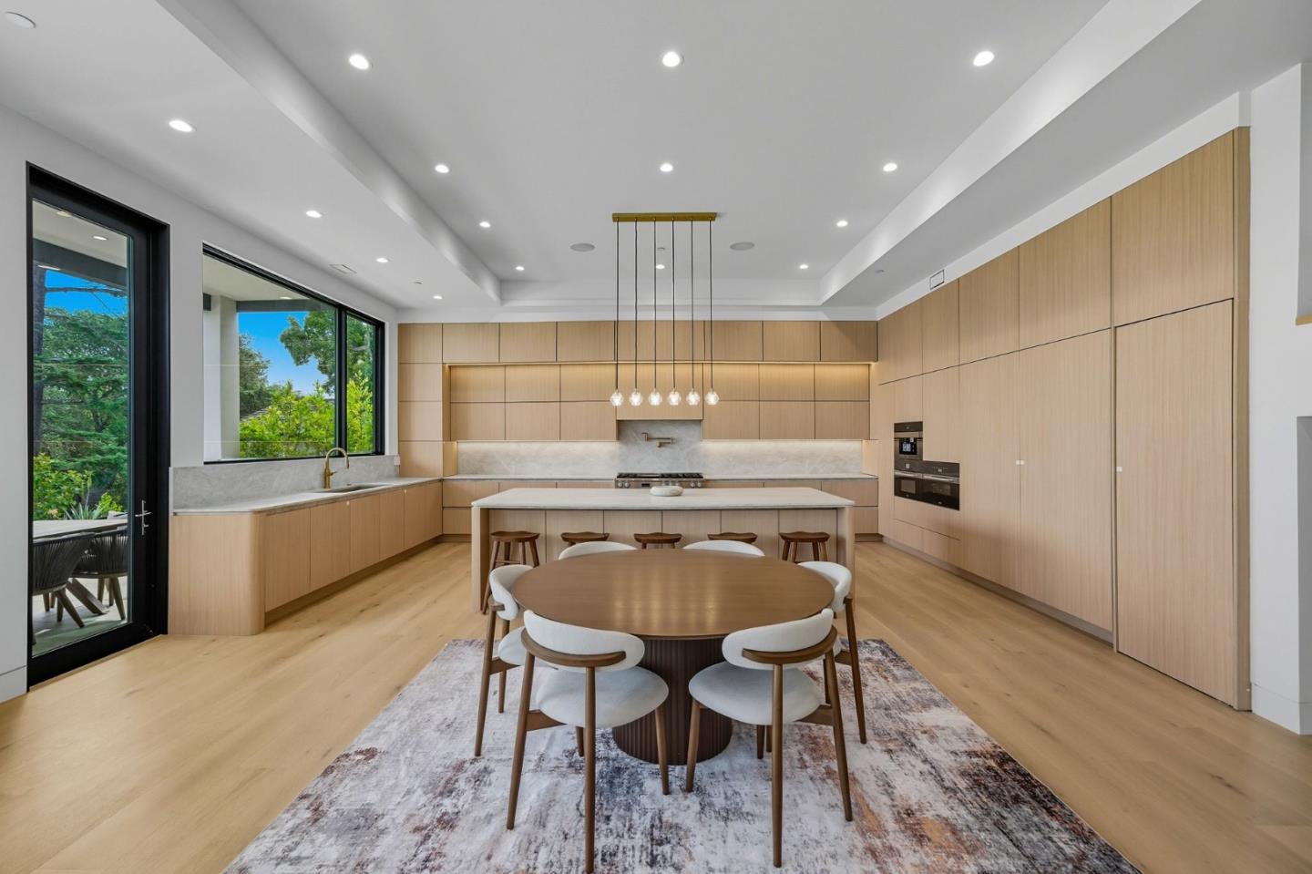 Hillsborough, California, 94010, United States, 8 Bedrooms Bedrooms, ,10 BathroomsBathrooms,Residential,For Sale,1949647