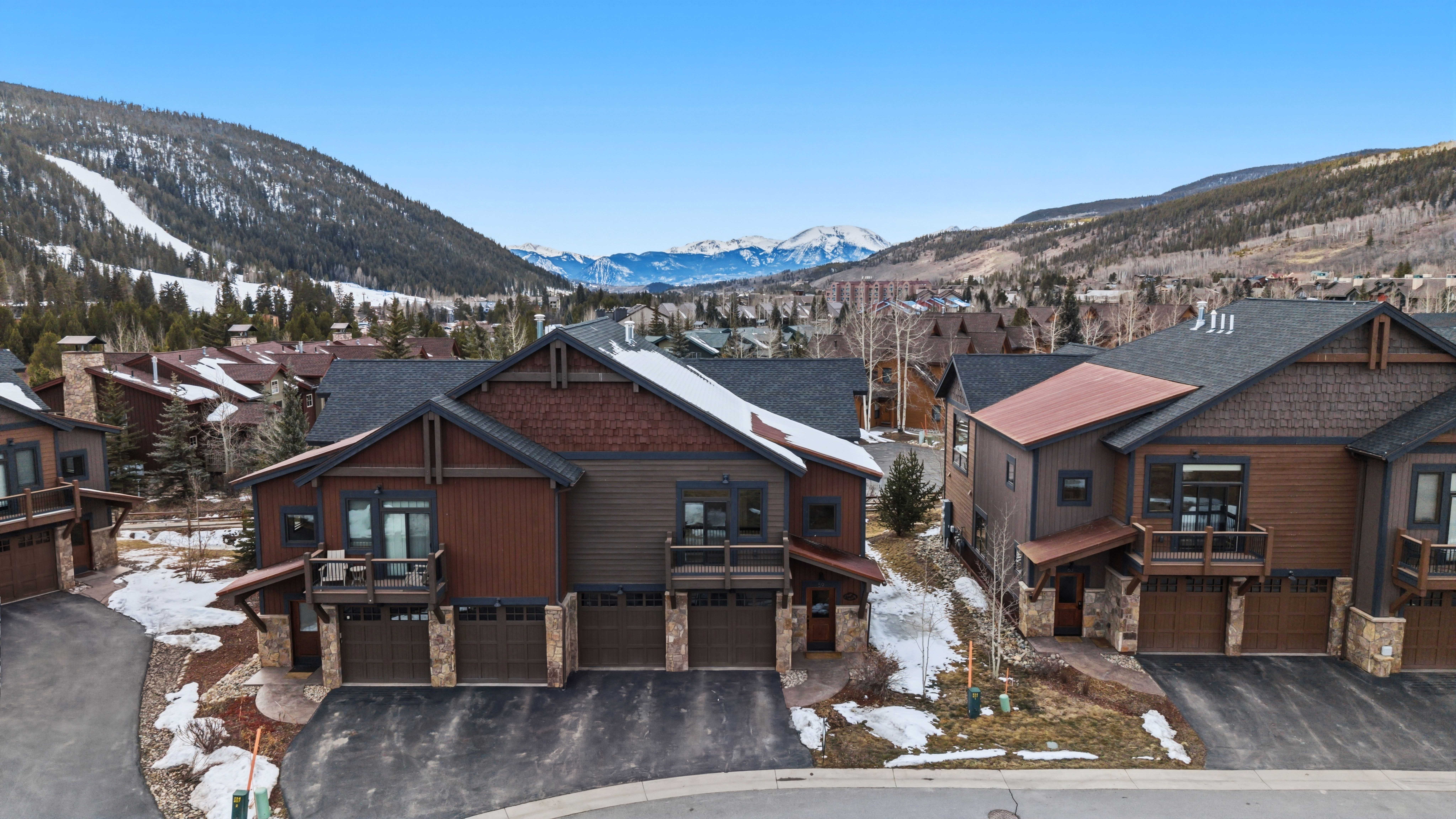  Experience Elevated Mountain Living at 59 Erickson Loop #4B - 物件實景