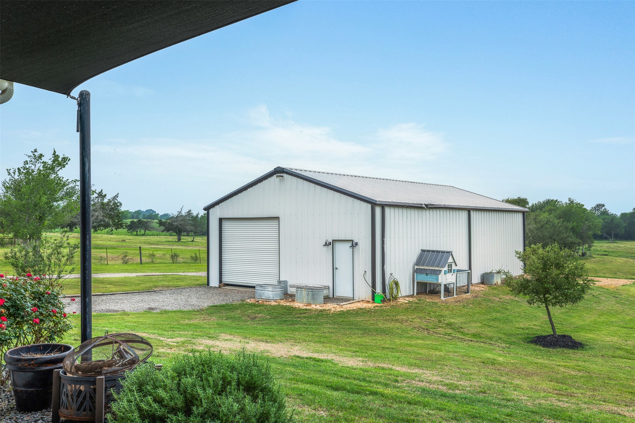  9075 Loop Road, Bellville, TX, 77418 - 物件實景