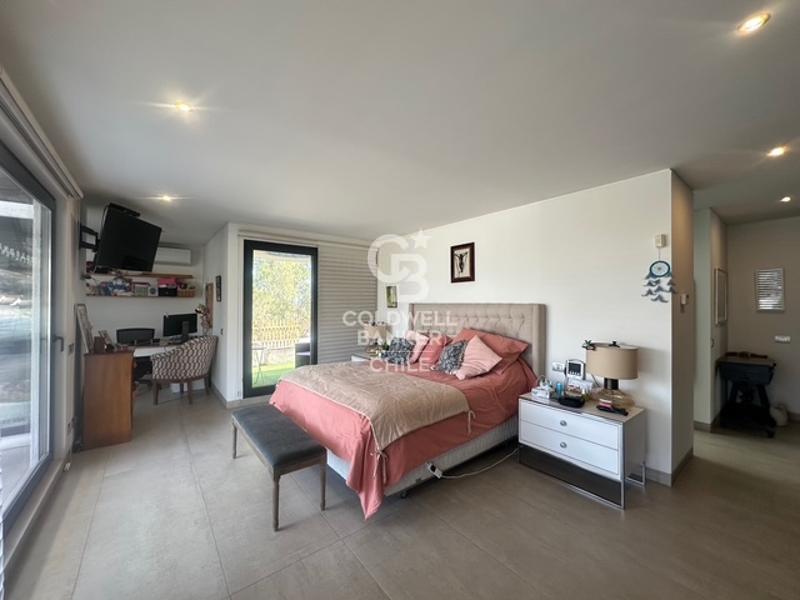 Colina, Chile, 4 Bedrooms Bedrooms, ,4 BathroomsBathrooms,Residential,For Sale,1964916
