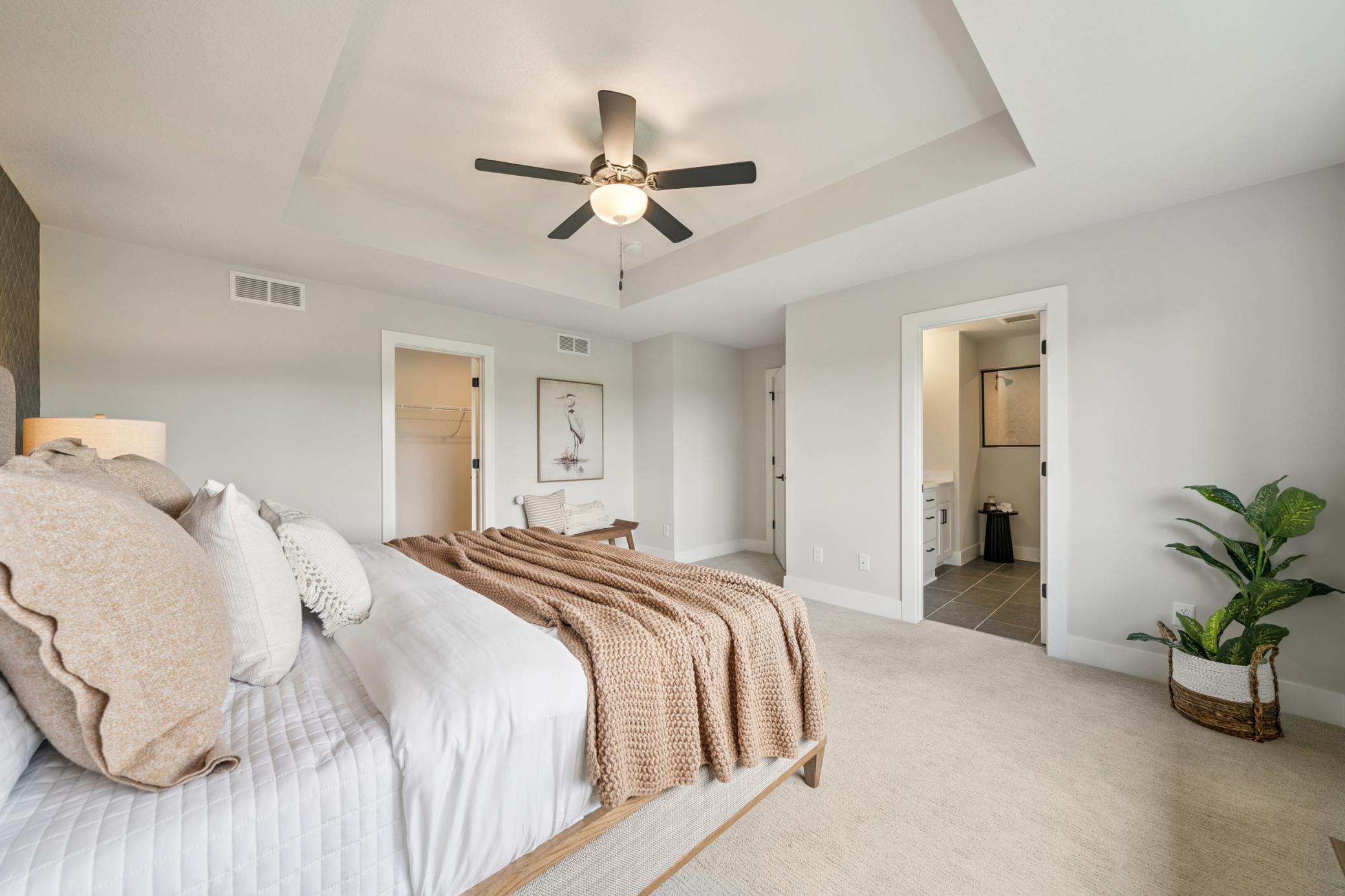 Prior Lake, Minnesota, 55372, United States, 6 Bedrooms Bedrooms, ,2 BathroomsBathrooms,Residential,For Sale,1901100