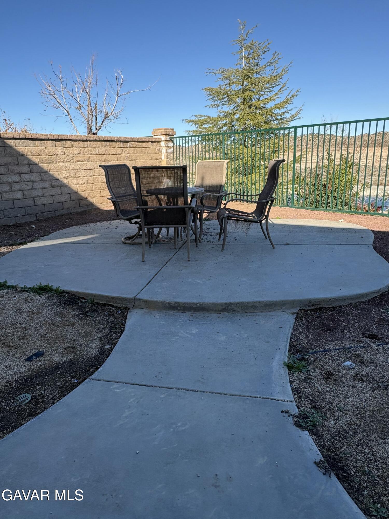 Palmdale, California, 93551, United States, 5 Bedrooms Bedrooms, ,4 BathroomsBathrooms,Residential,For Sale,2002512