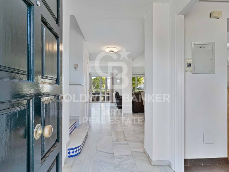 Estepona, Andalusia, ES, 4 Bedrooms Bedrooms, ,4 BathroomsBathrooms,Residential,For Sale,1708349